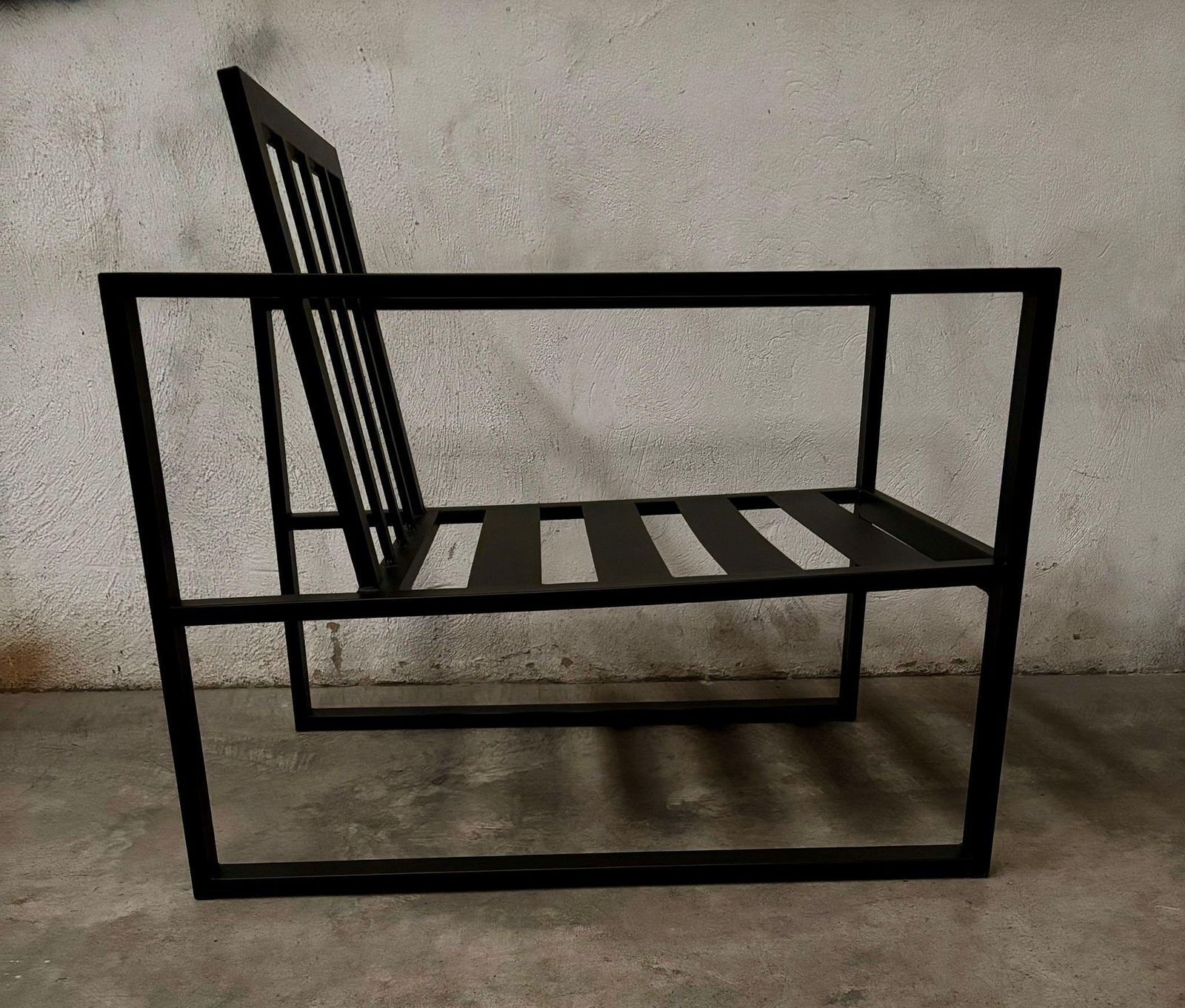 New Wrought Iron Large Lounge Armchair For Outdoor And Indoor photo 1485.0