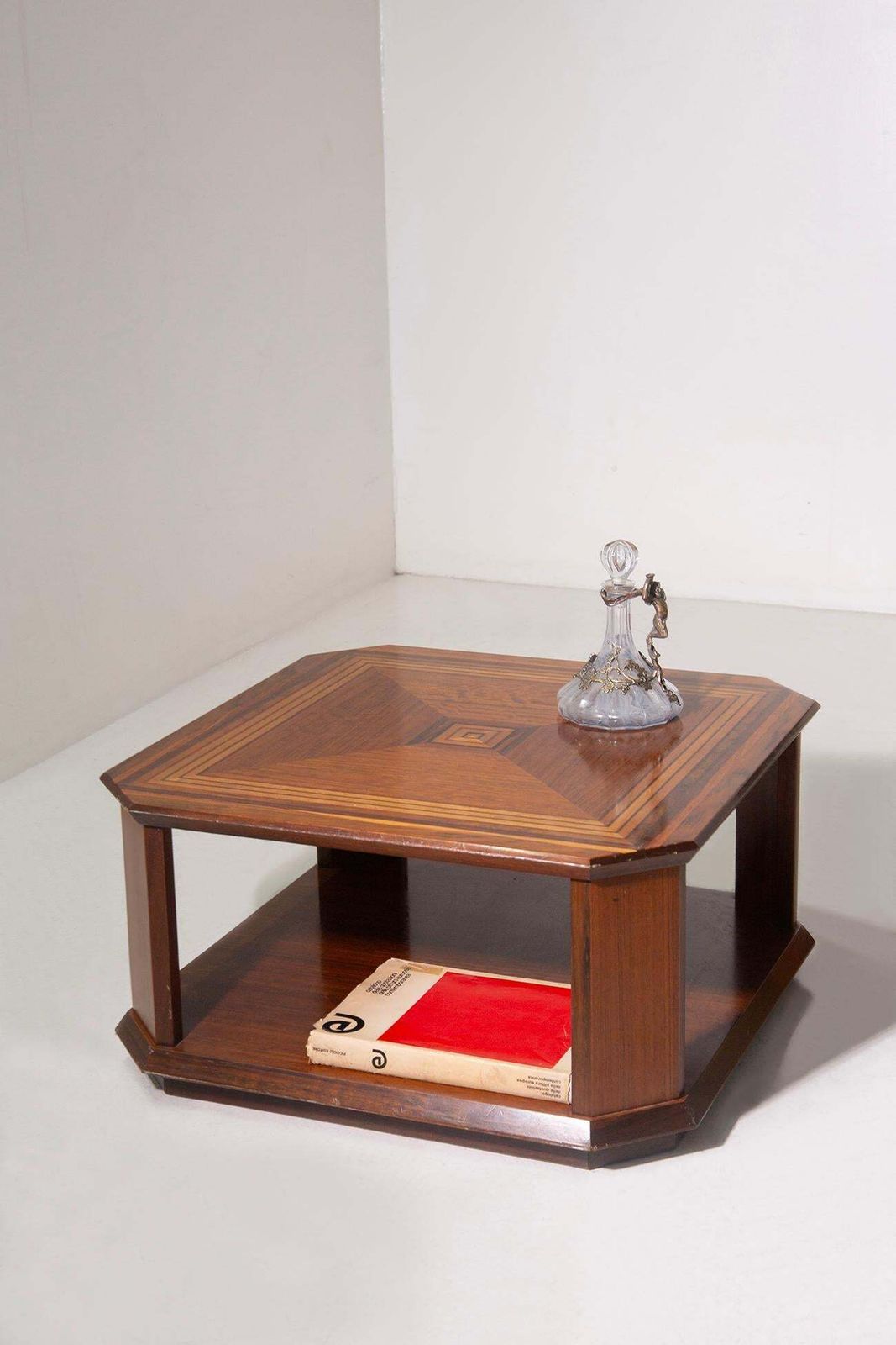 Rare Coffee Tables By Luciano Frigerio Of Frigerio Di Desio, Paganini Mod, Label photo vintage