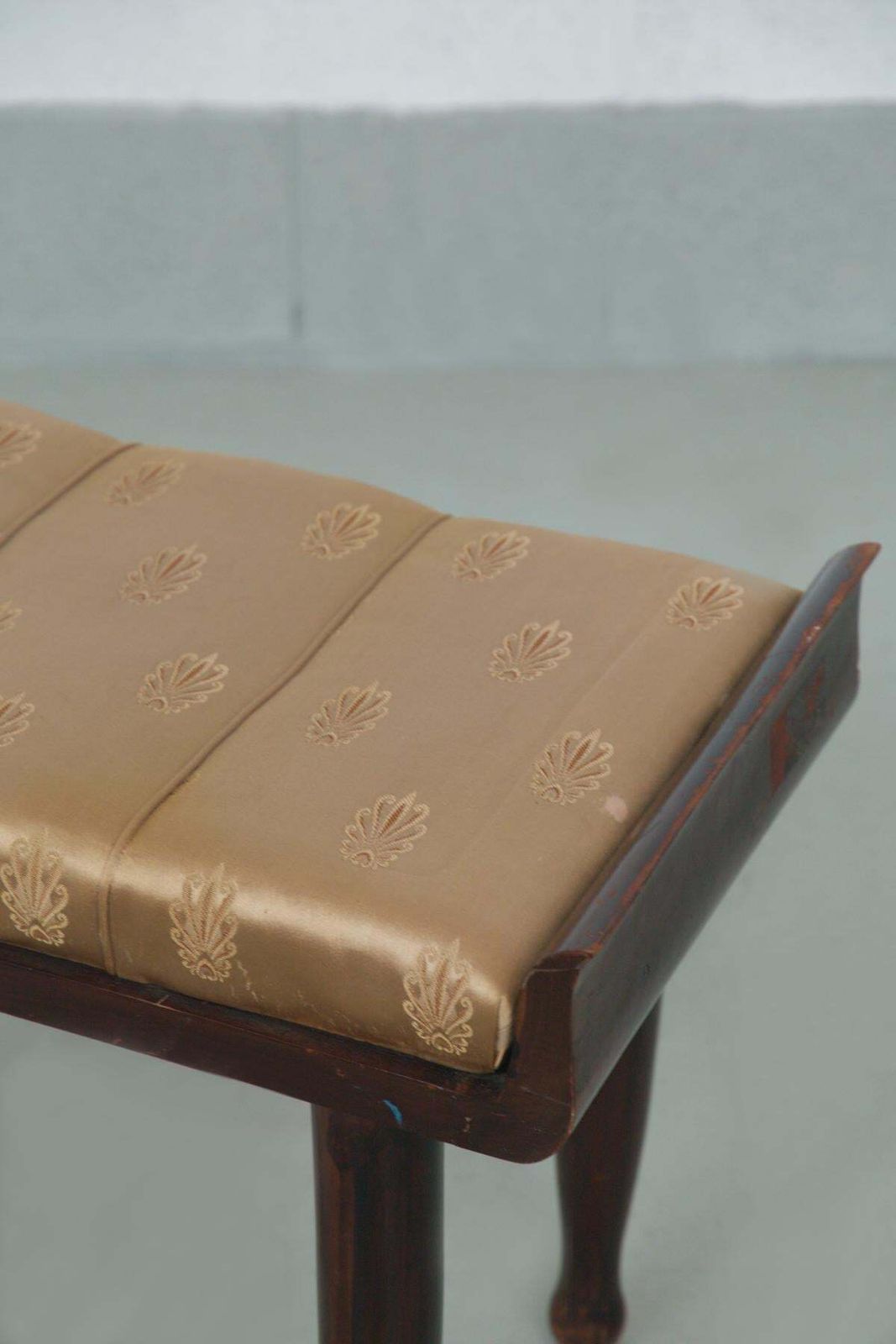 Italian Bench By Paolo Buffa, With Original Gold Satin Fabric photo 954.0