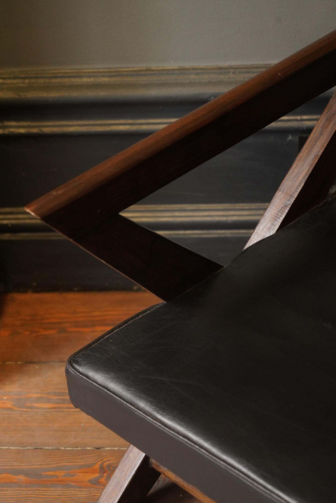 Pierre Jeanneret Original Si 49 A Armchairs, Mid Century Modern photo for sale