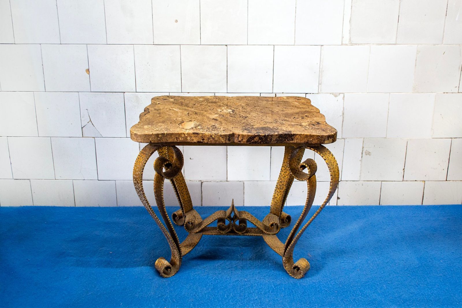 Vergulde Ijzeren Salontafel Met Marmeren Blad Van Colli, Italië, Ca. Jaren 1950 photo furniture