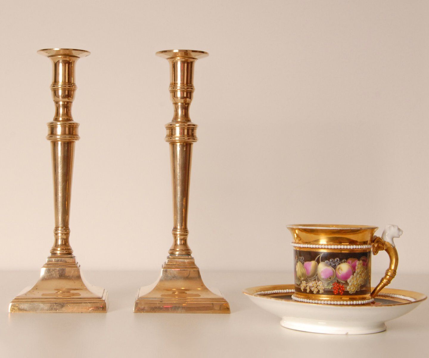 Antique English Candlesticks In Bronze, 1700s, Set Of 2 photo 735.0