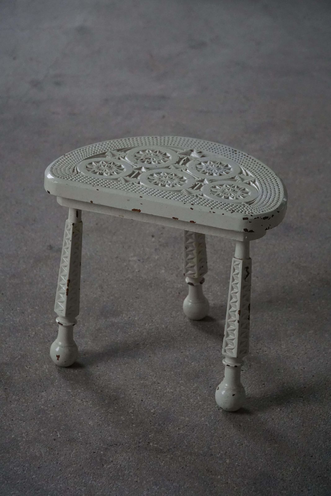 photo furniture Early Danish 20th Century, Wooden Tripod Stool With Carved Details, 1930s