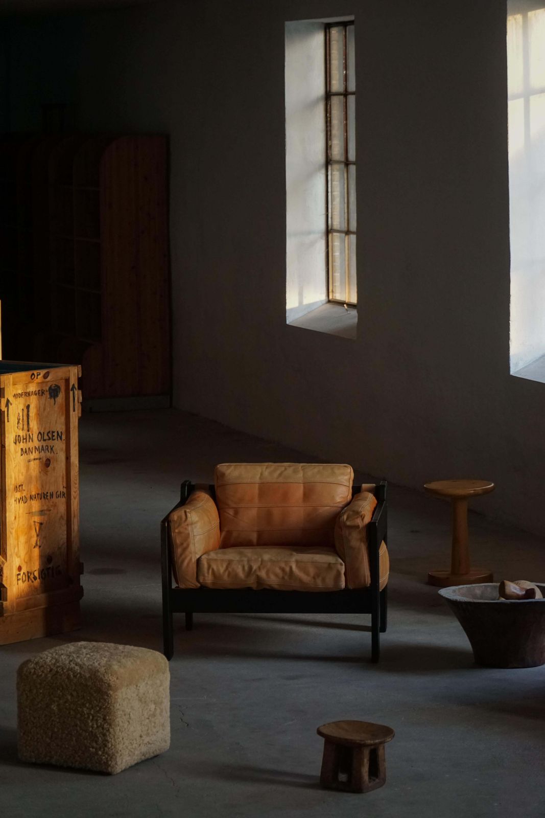 Pair Of Rud Thygesen & Johnny Sørensen Easy Chairs In Wood And Leather, 1970s photo Furniture