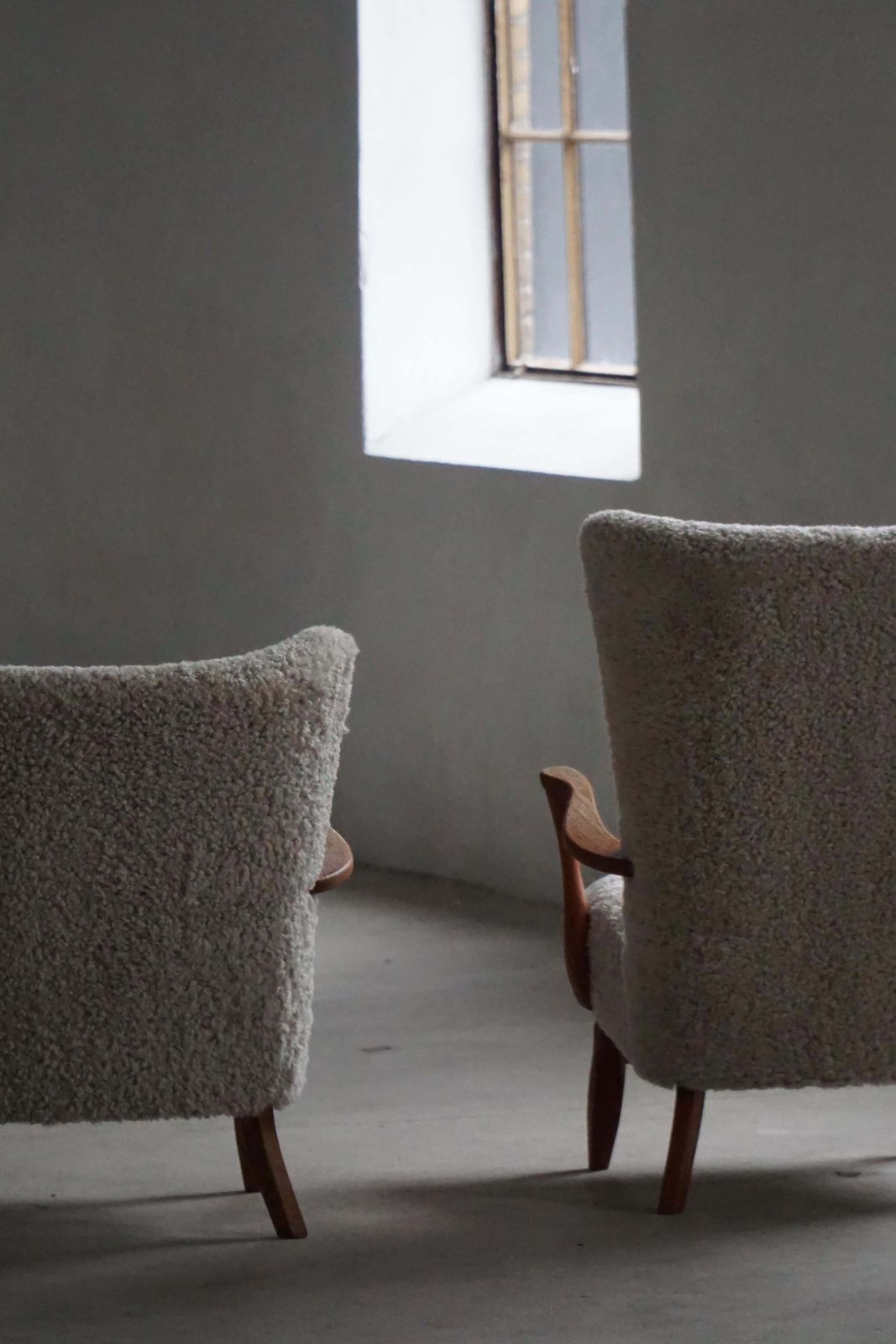 photo furniture Viggo Boesen, Lounge Chair In Oak & Shearling Lambswool, Danish Modern, 1950s