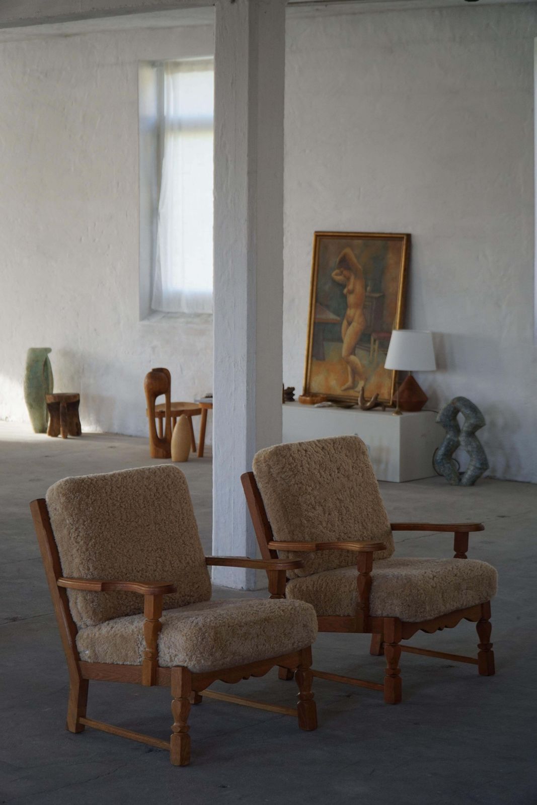photo furniture Danish Modern, Pair Of Lounge Chairs In Oak & Lambswool, Henning Kjærnulf, 1960s