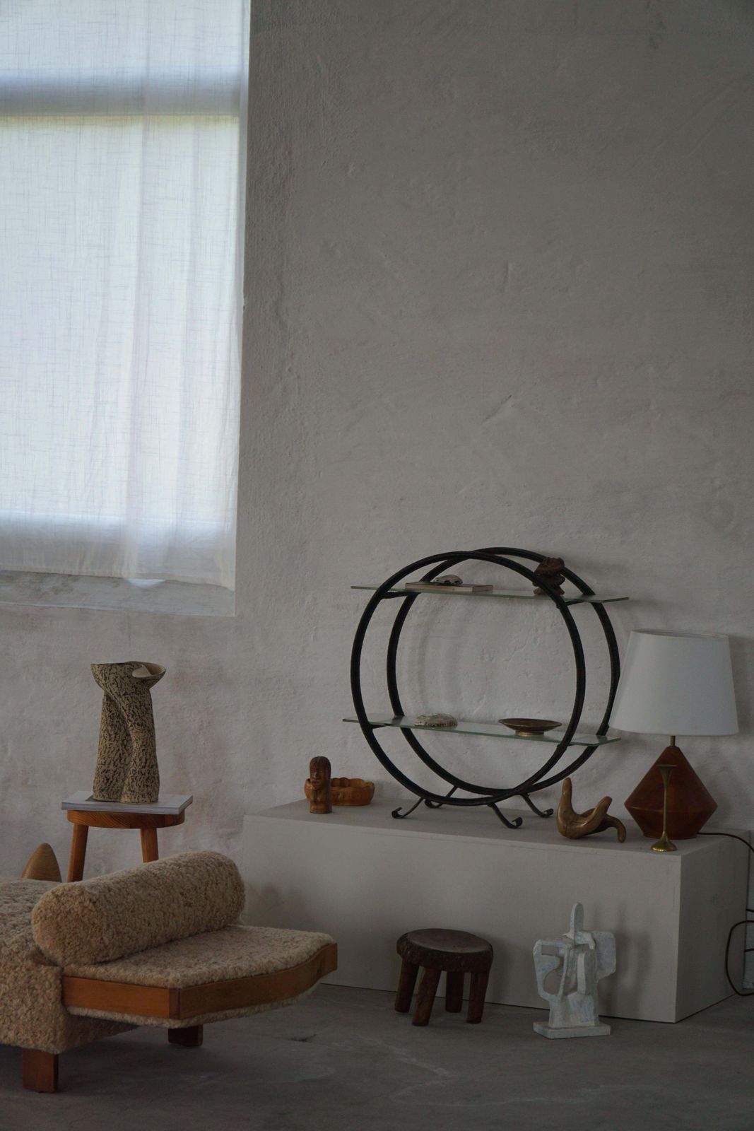 photo furniture Decorative Shelf Unit, Round Metal Frames With Curved Legs & Glass Shelves, 1960