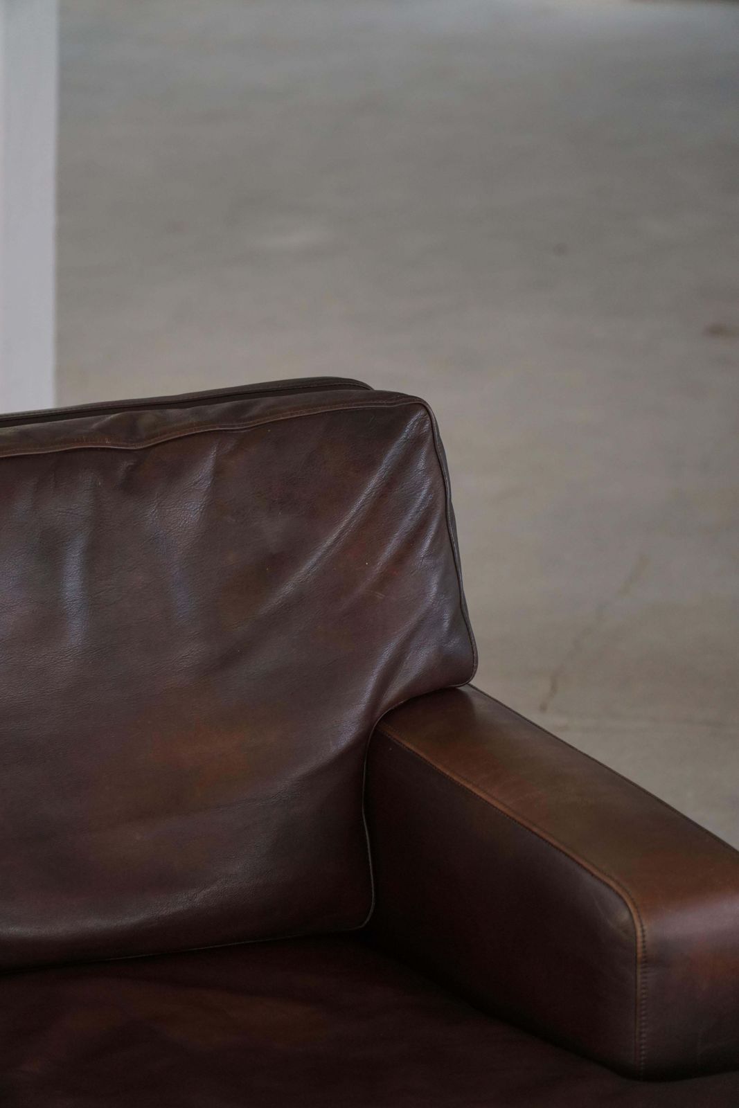 2746.0 Pair Of Danish Modern Lounge Chairs In Dark Brown Leather & Rosewood, 1960s photo