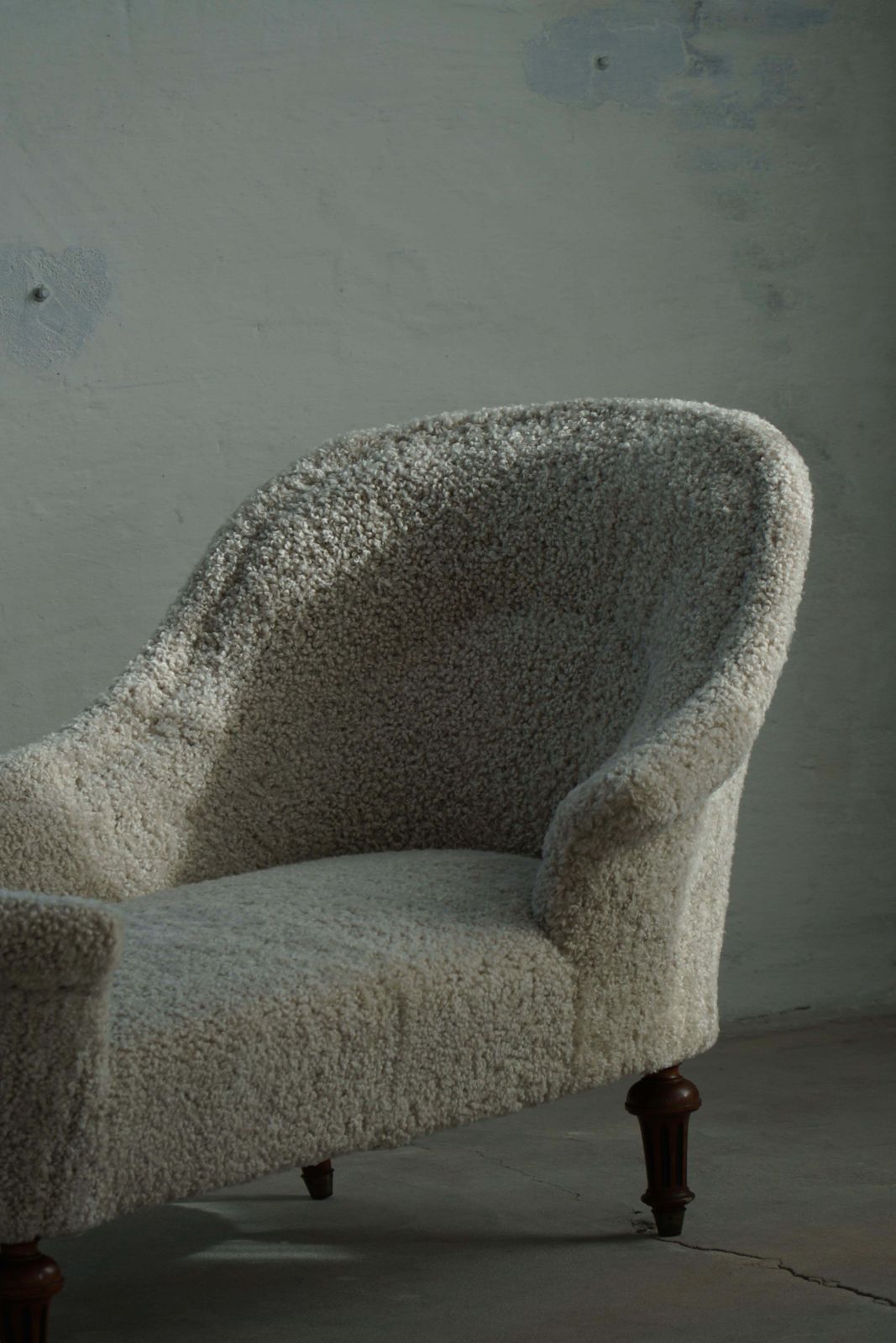 Antique Danish 19th Century Sculptural Chaise Longue, Reupholstered In Lambswool photo 5944.0