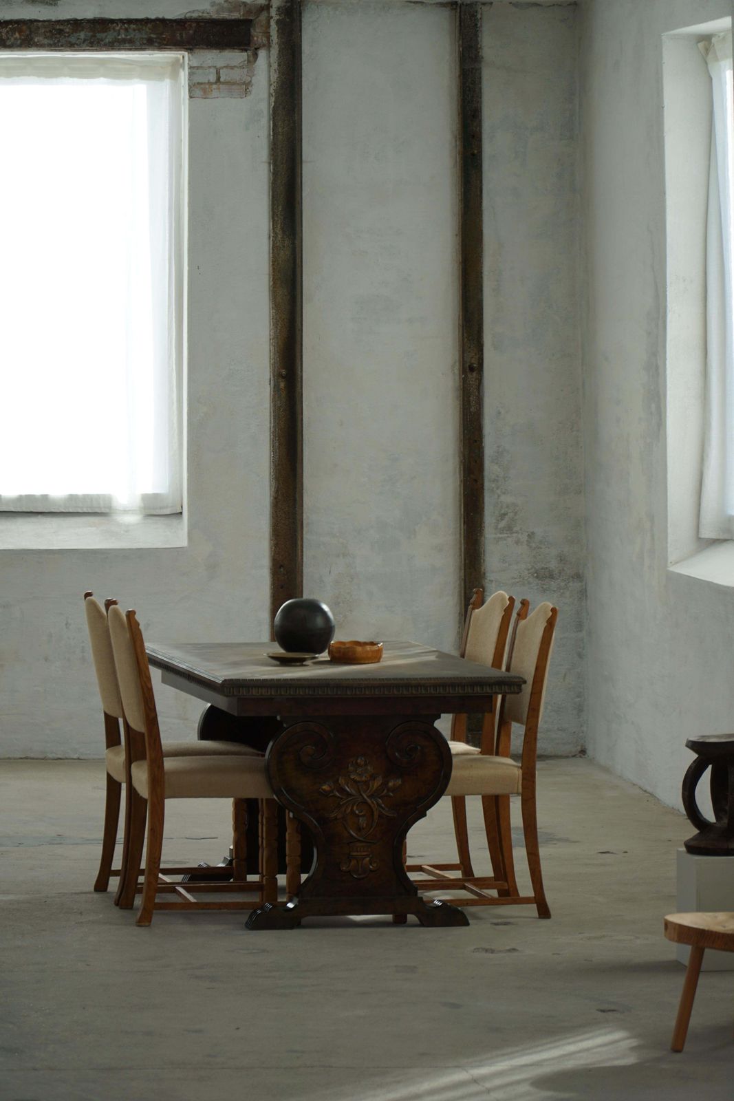 2089.0 Axel Einar Hjorth, Dining Table In Birch, Swedish Grace, Bodafors, 1930s photo