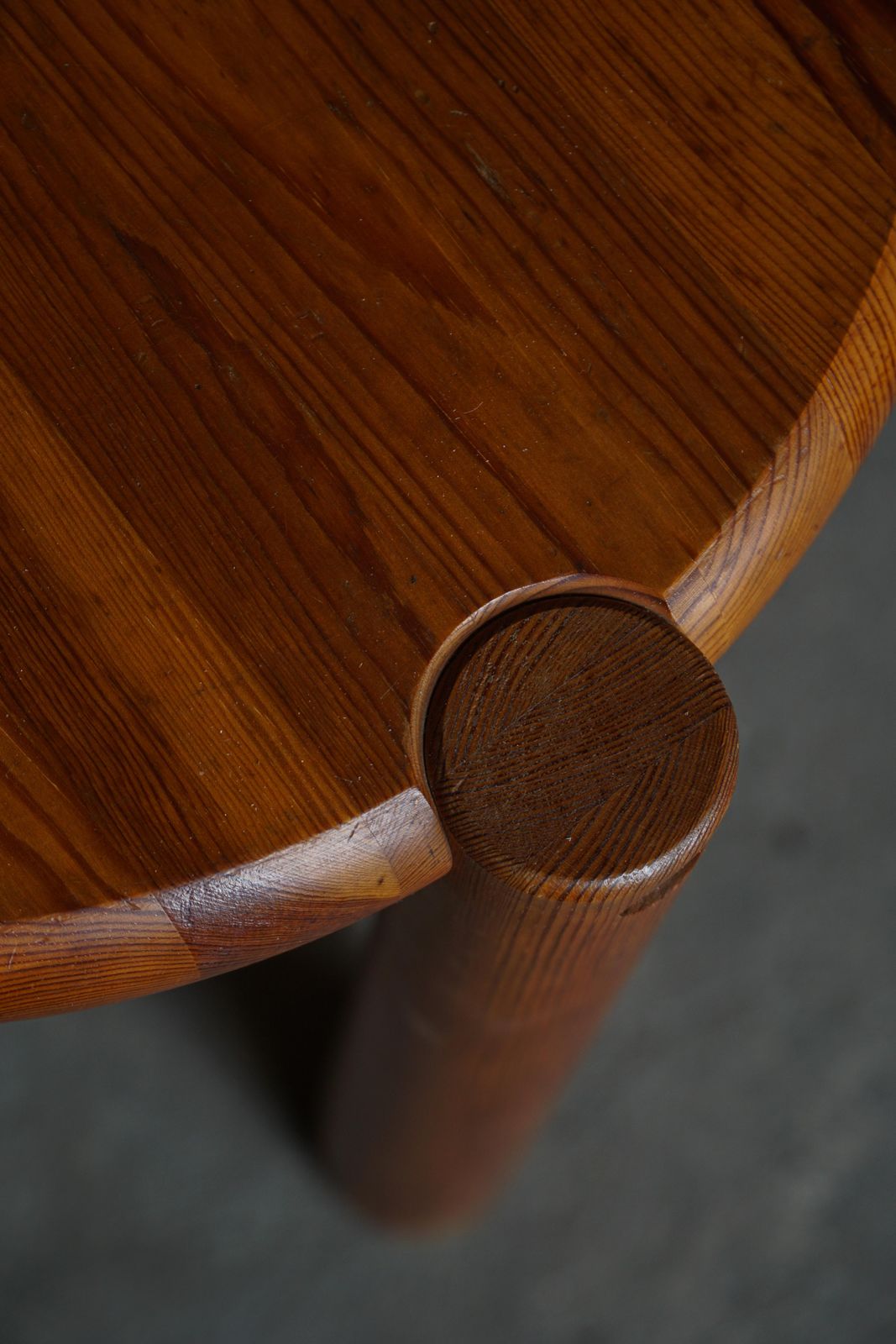 507.0 20th Century, Scandinavian Modern Tripod Stool With Circular Seat, 1970s photo