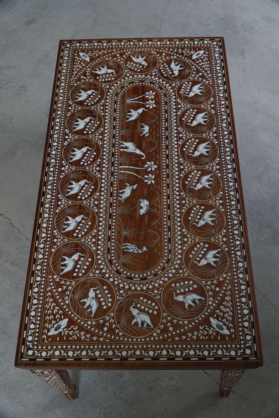 Vintage Indian Inlaid Teak Coffee Table With Elephant Motifs, Mid 20th Century photo vinterior