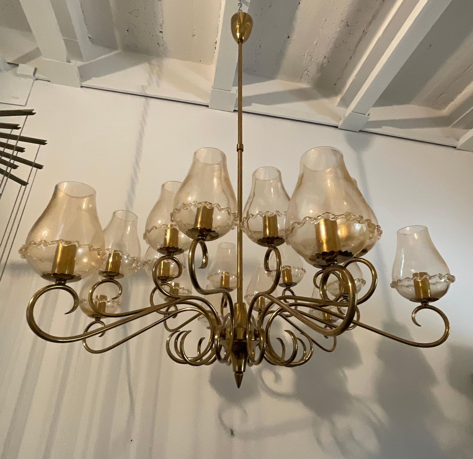 Seguso   Lampadario A 18 Luci In Vetro Di Murano Con Polvere D’oro. Italia 1950 photo 8958.0