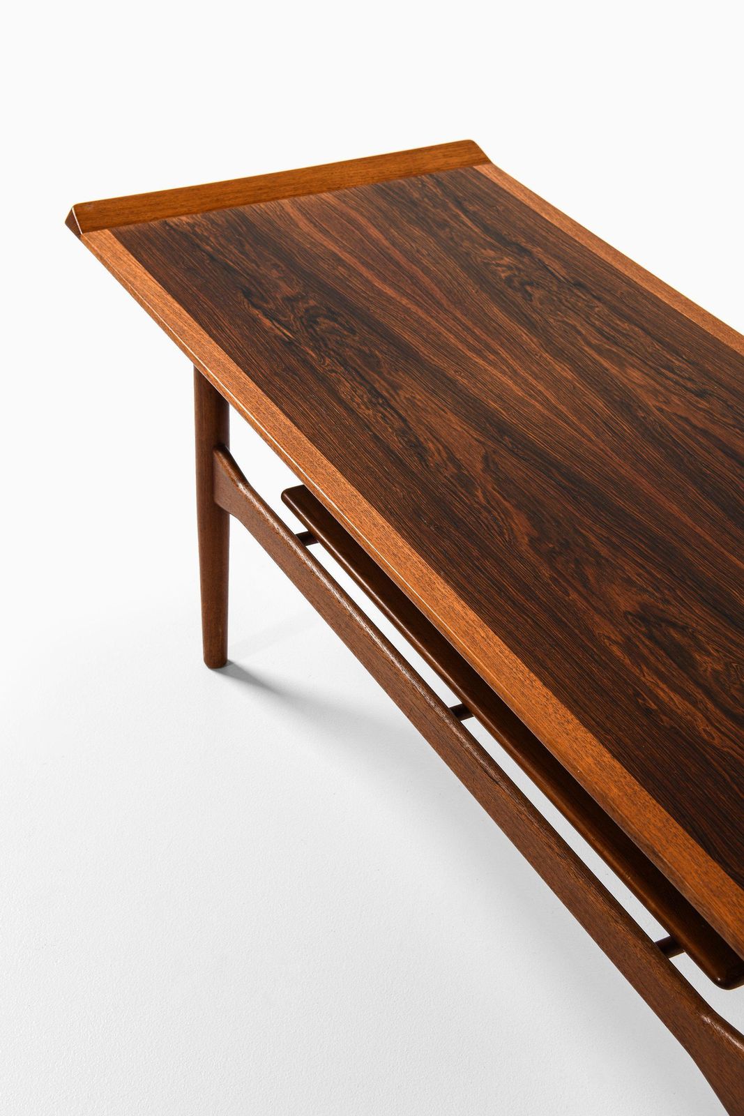 Coffee Table In Rosewood And Teak By Ib Kofod Larsen, 1950's photo vinterior