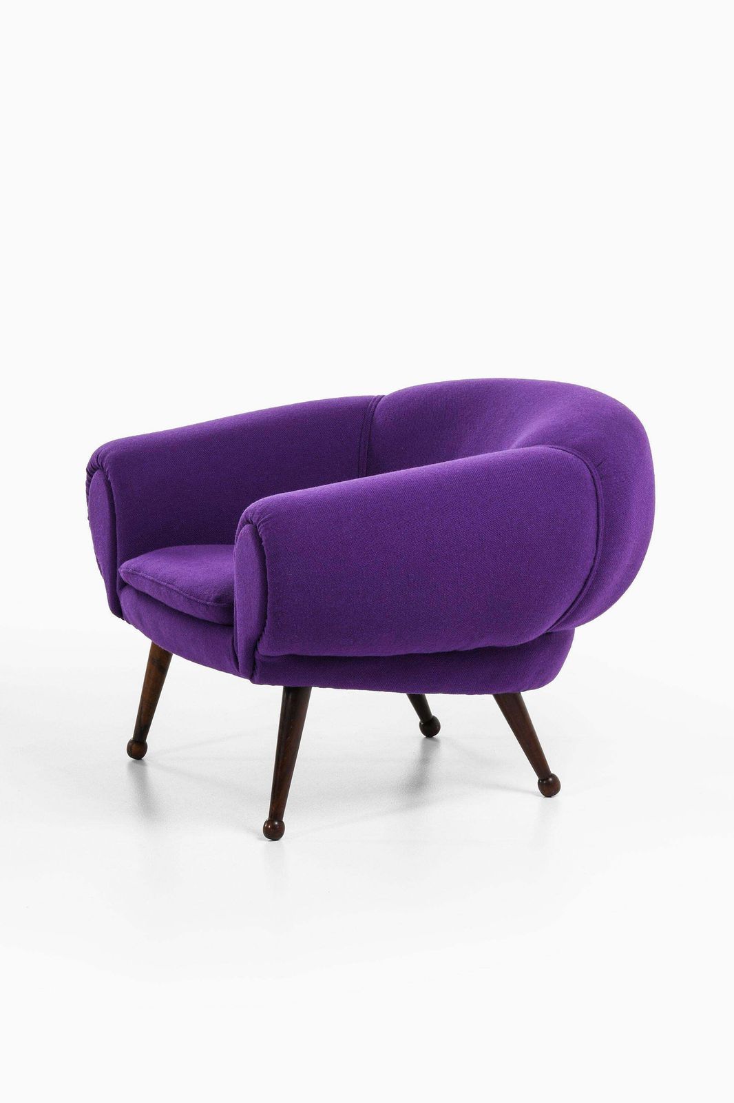 Easy Chair In Rosewood With Upholstered Kvadrat Fabric By Illum Wikkelsø, 1950's photo furniture