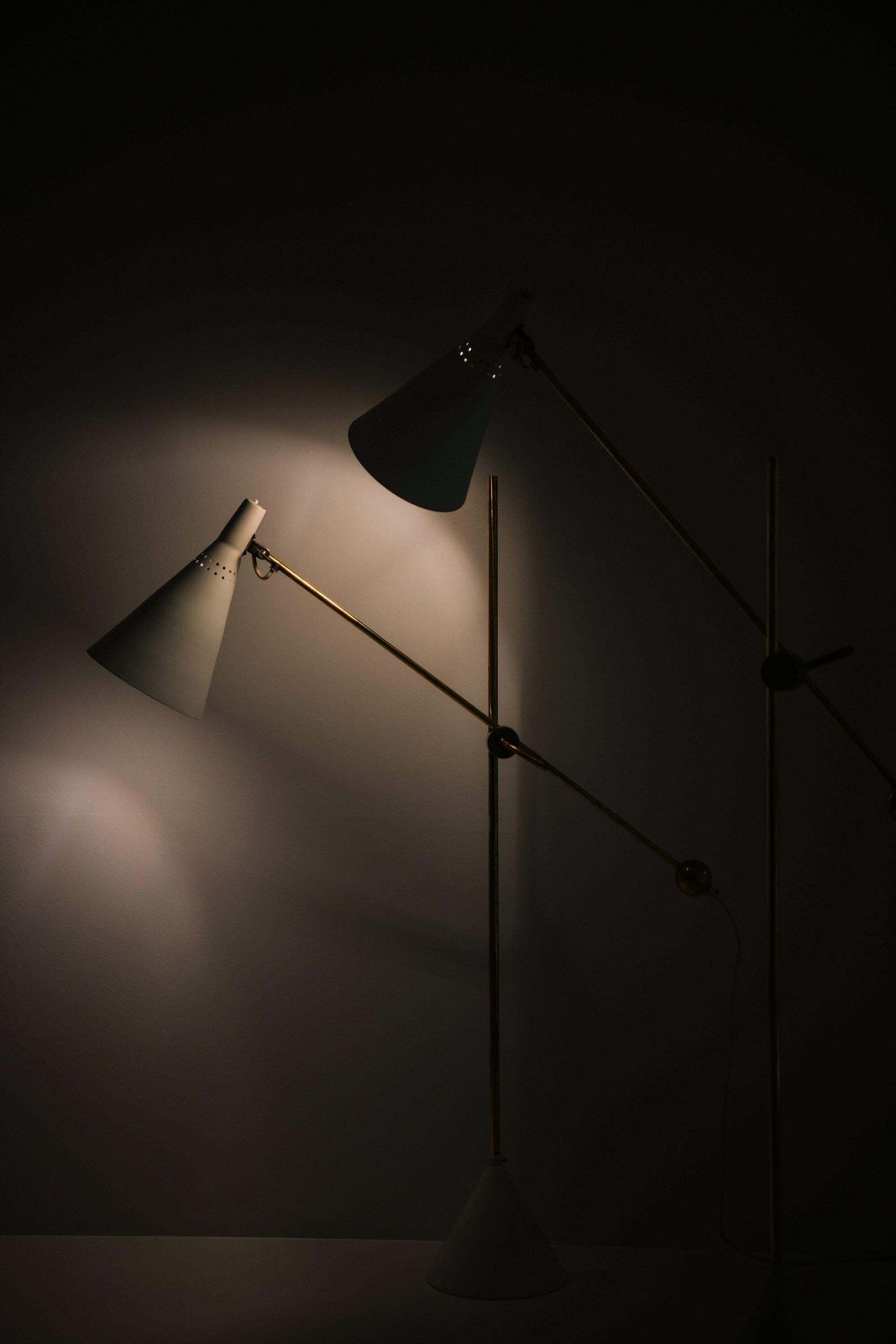 Pair Of Floor Lamps In White Lacquered Metal And Brass By Tapio Wirkkala, 1950's photo furniture