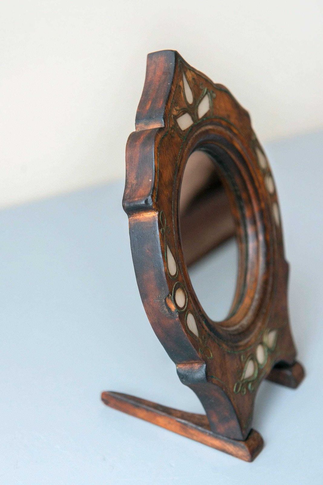Antique Wooden Tabletop Mirror With Pearl Inlay, Art Nouveau / Jugendstil, C.1900 photo vinterior