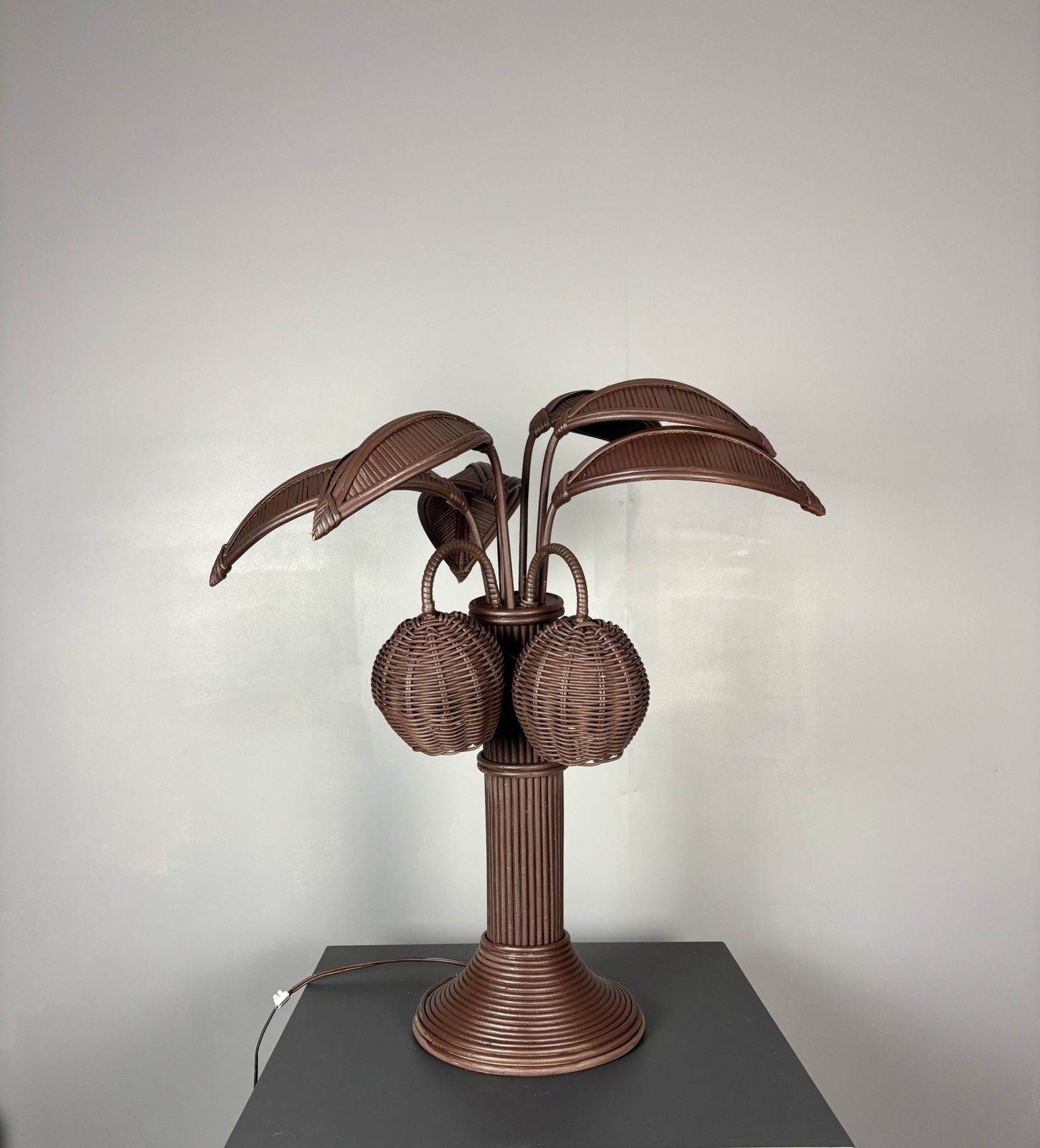 photo vinterior Pencil Reed Rattan Bamboo Palm Tree Coconut Table Lamp Maro Lopez Style 70s