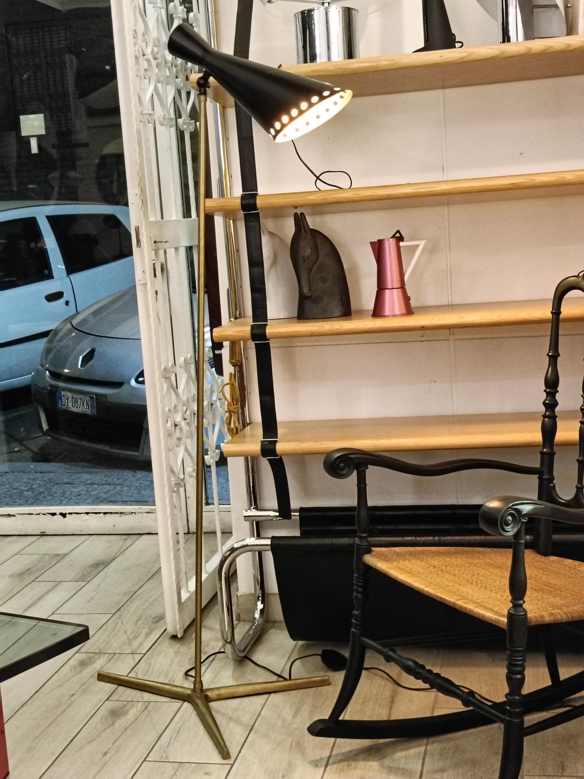 Stilnovo Style Lampada Da Terra Tripode In Ottone Con Paralume Conico In Metallo photo buy