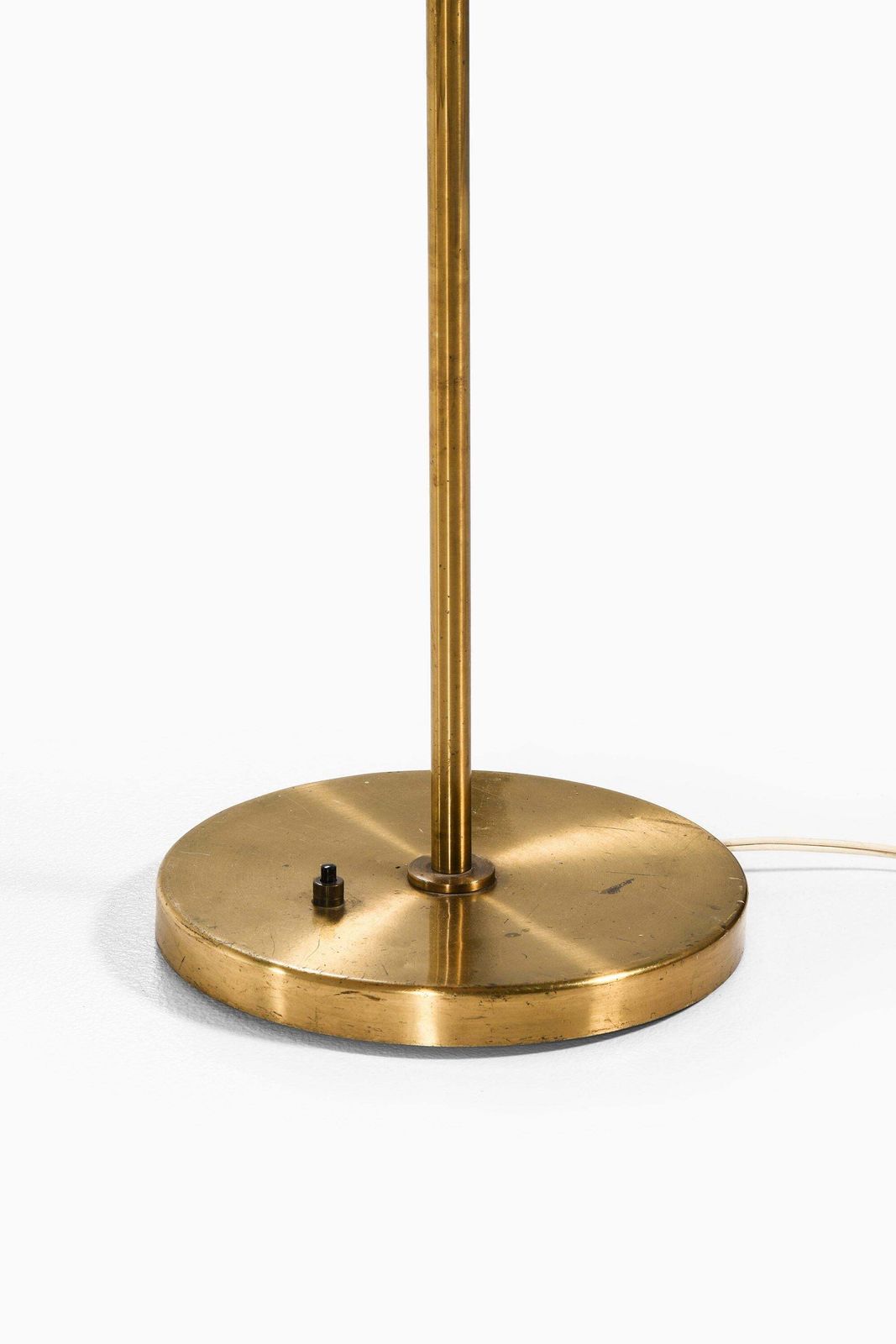 Floor Lamp In Brass By Frits Schlegel & Vilhelm Lauritzen, 1940's photo vintage
