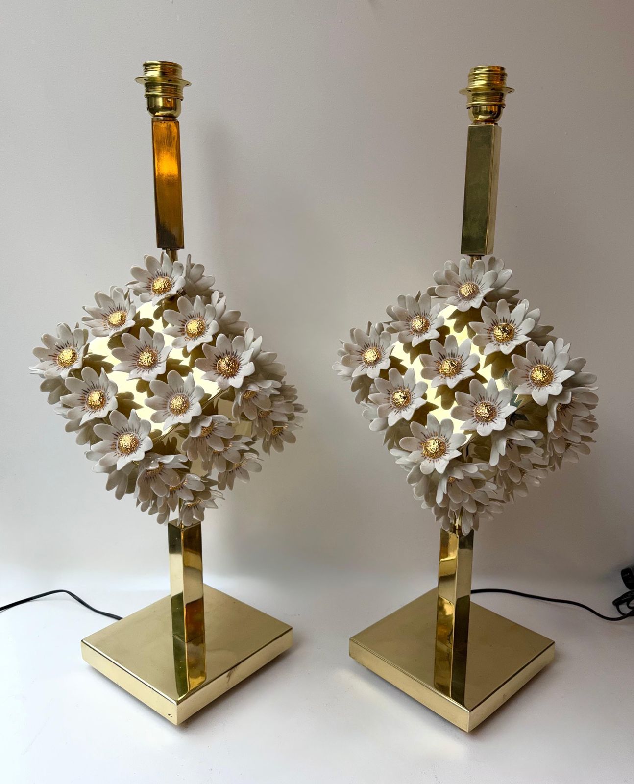 Contemporary Pair Of Brass And Gilt Porcelain Daisy Lamps, Italy photo Lighting