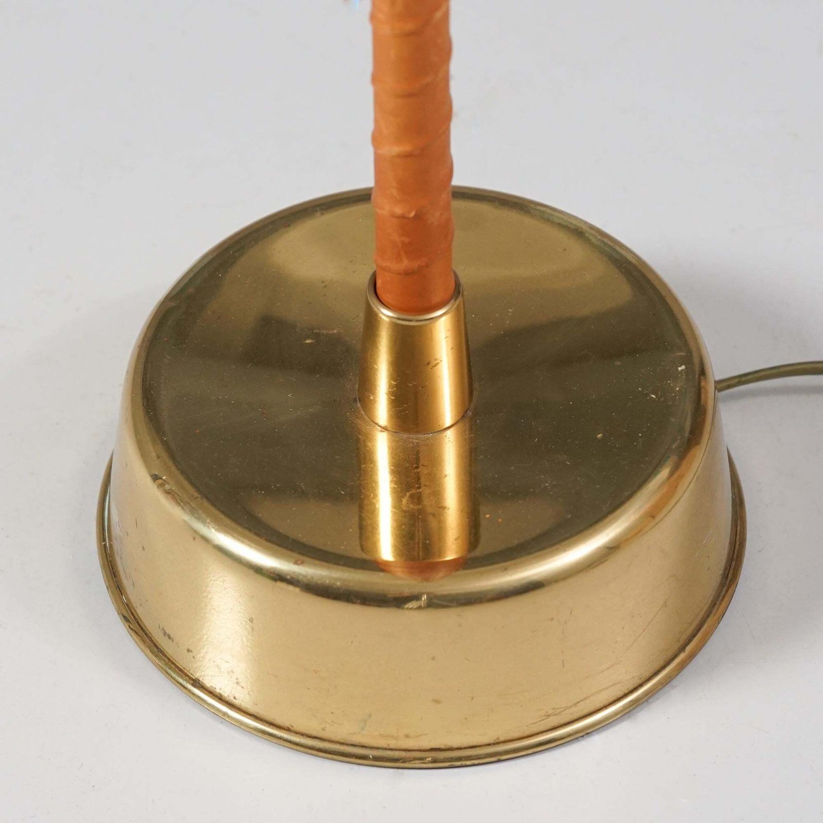 Model Senator/Ihanne Floor Lamp, Lisa Johansson Pape, Orno Oy, 1950s photo vinterior