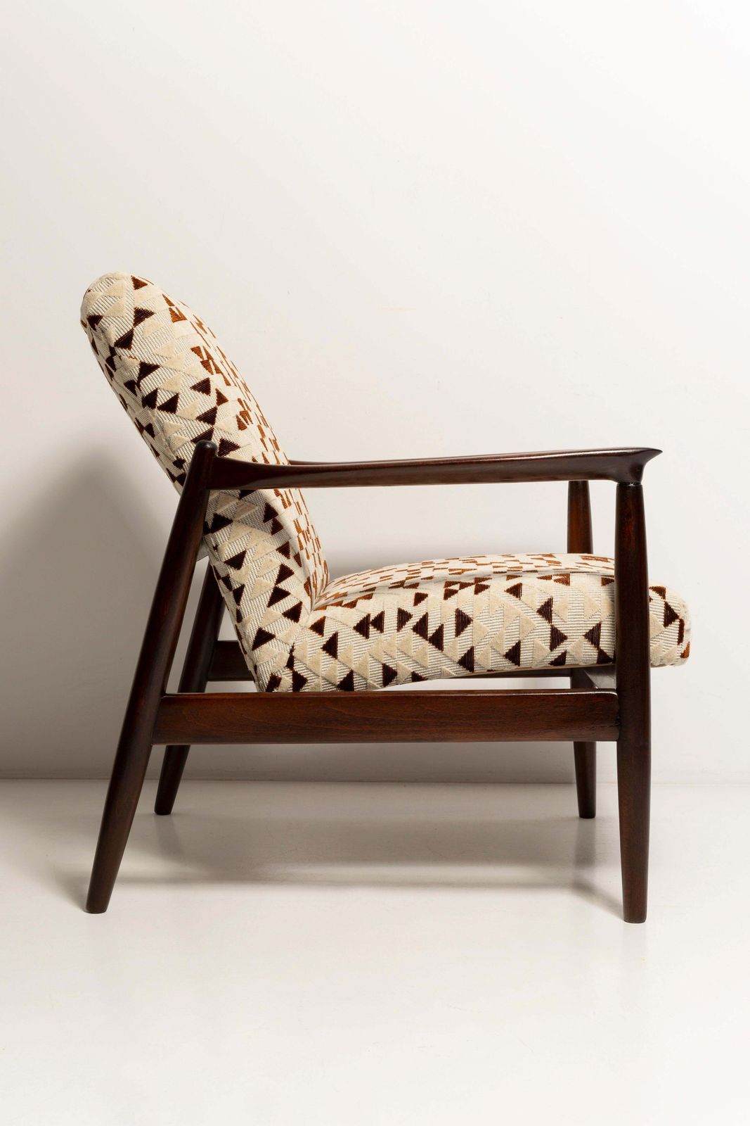 photo furniture Mid Century Gfm 64 Armchair, Drawing Jacquard Velvet Dedar, Homa, Europe, 1960s