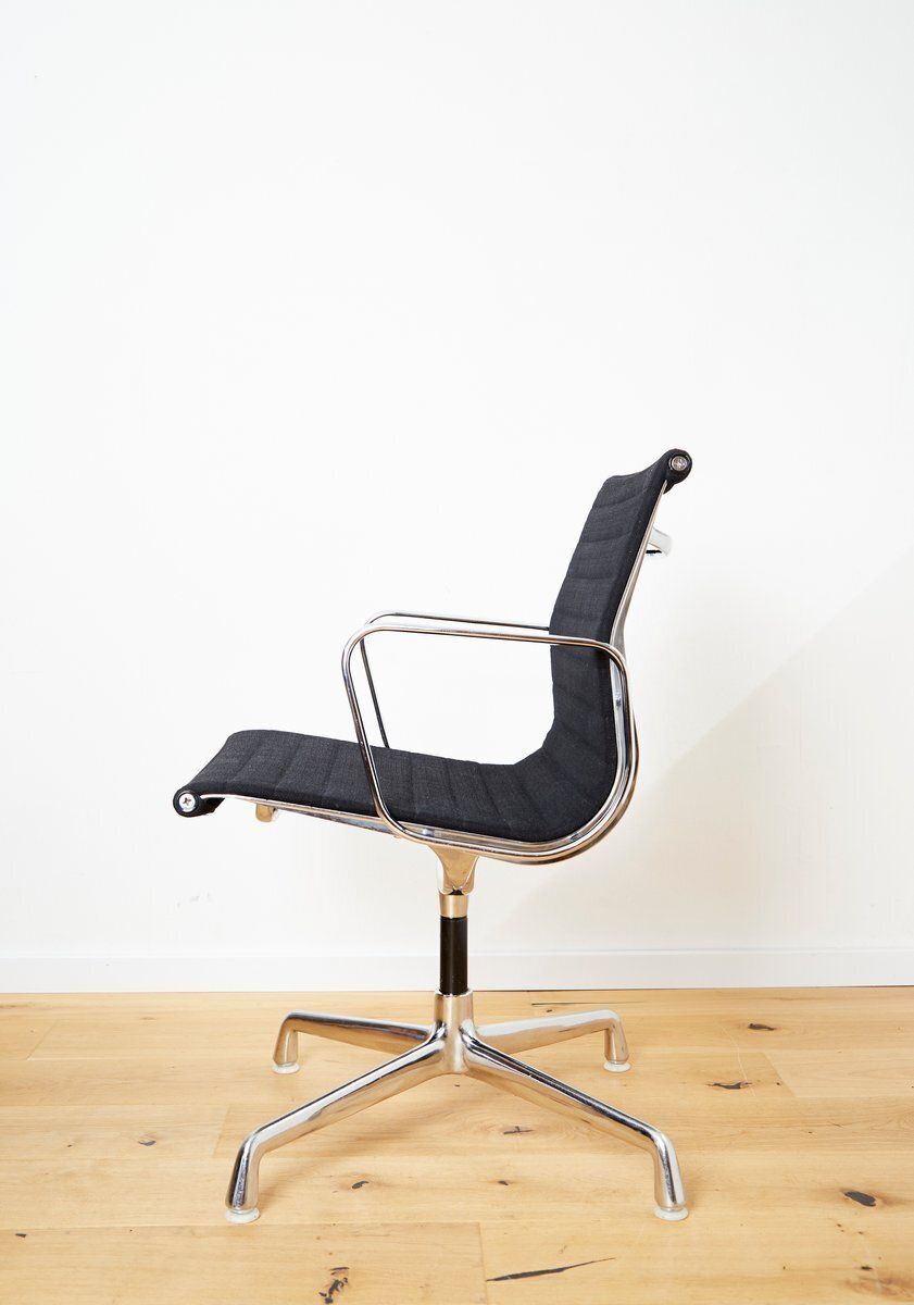 photo vinterior Ea 108 Swivel Chair By Charles & Ray Eames For Herman Miller