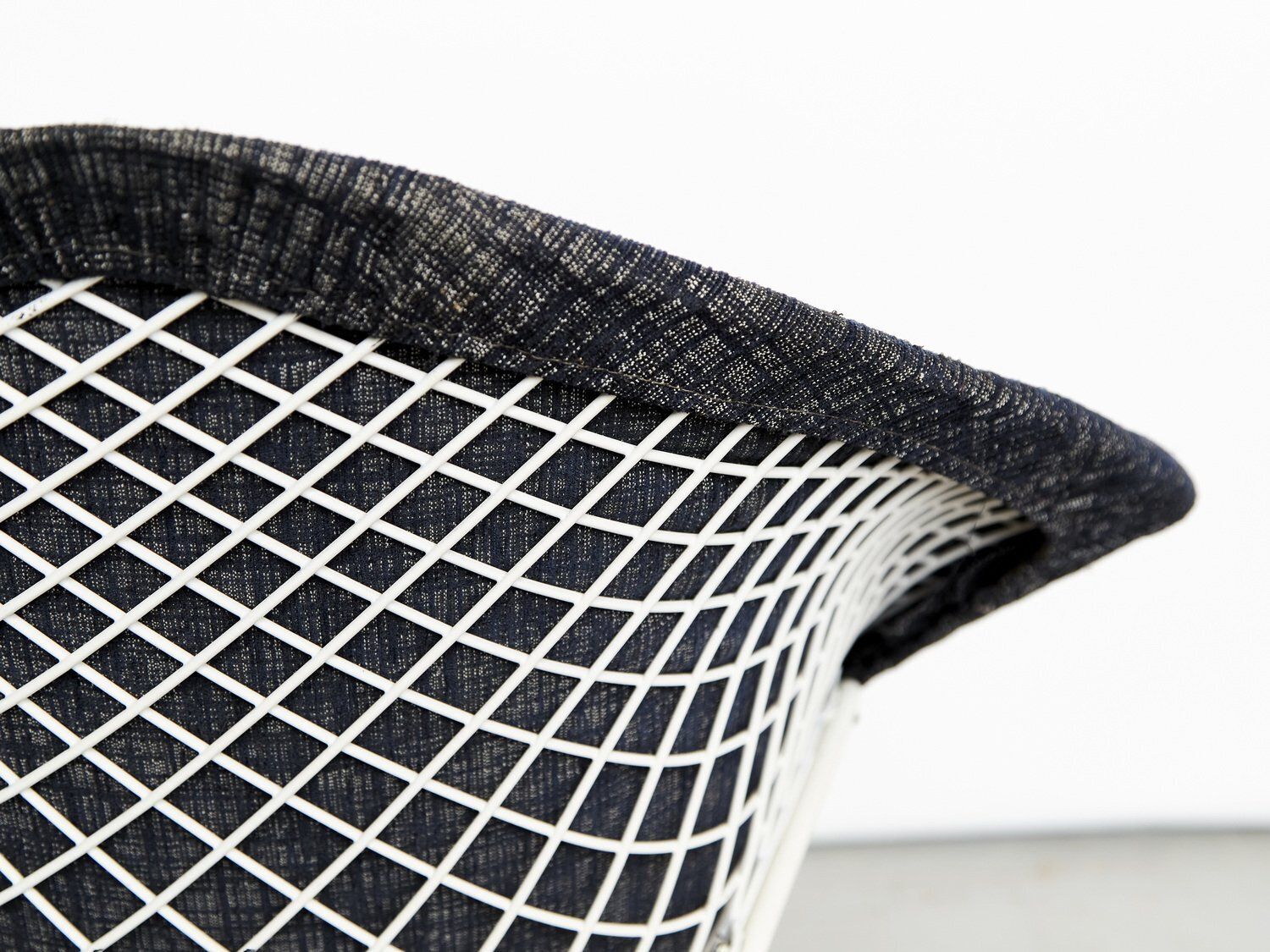 421 Diamond Chair By Harry Bertoia For Knoll International, 1970s photo furniture