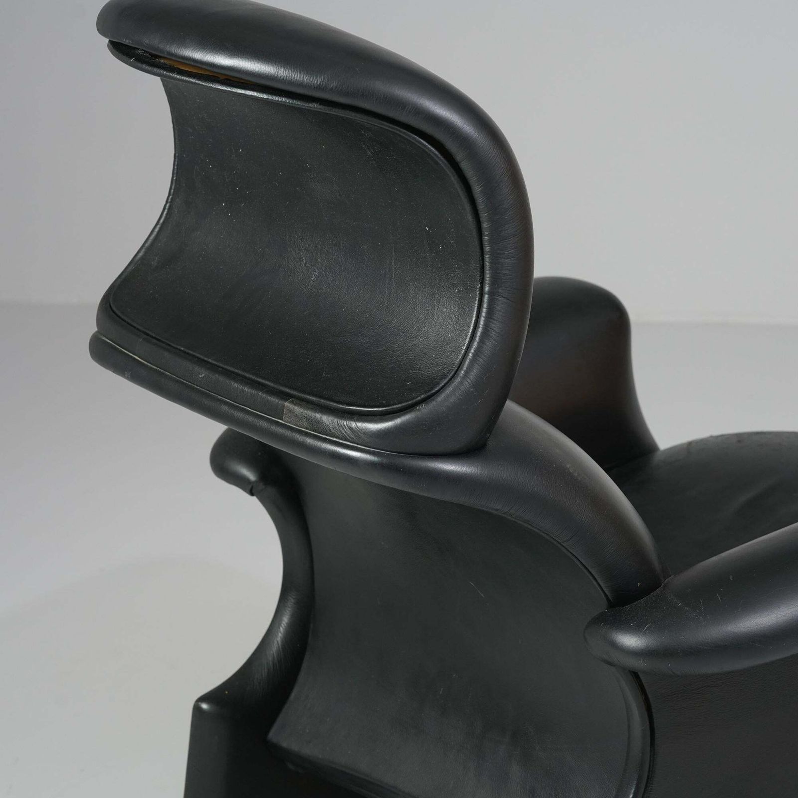 Model Viscontea Armchair, Achille & Pier Catiglioni, Studio Simon, Italy, 1960s photo vintage