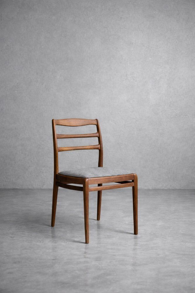 photo vintage Mid Century Modern Danish Teak & Grey Fabric Chairs, 1960s, Set Of 4