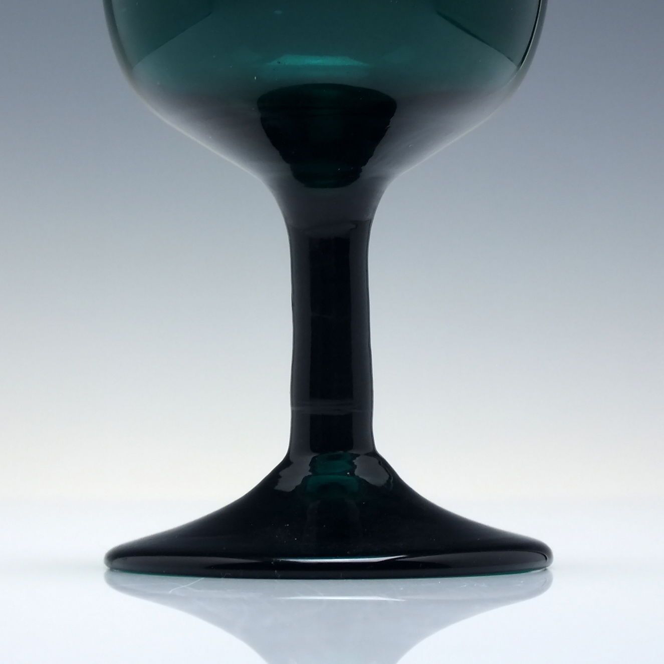 18th Century Antique Bristol Green Plain Stem Wine Glass C1760 photo 180.0