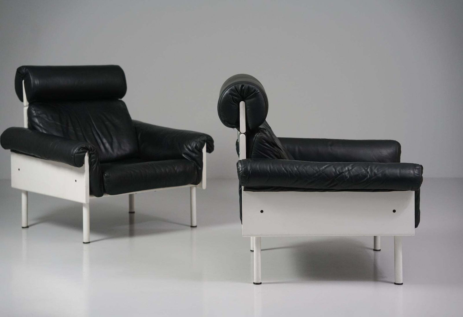 Pair Of Model Ateljee Armchairs, Yrjö Kukkapuro, Haimi Oy, 1960s photo for sale
