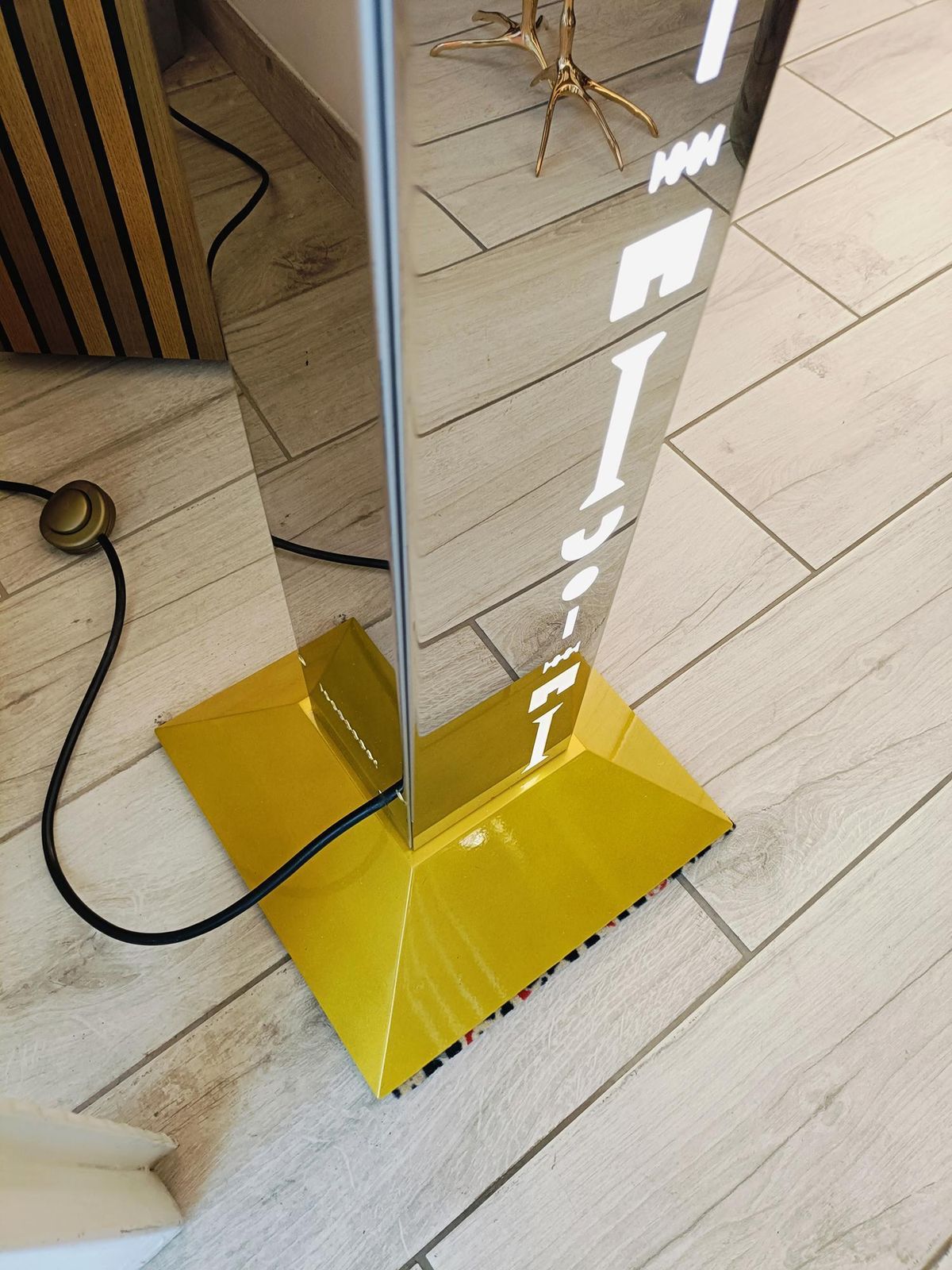 Alessandro Mendini Per Alchimia Design Lampada Da Terra Mod. "Ollo", Italia 1980 photo vinterior