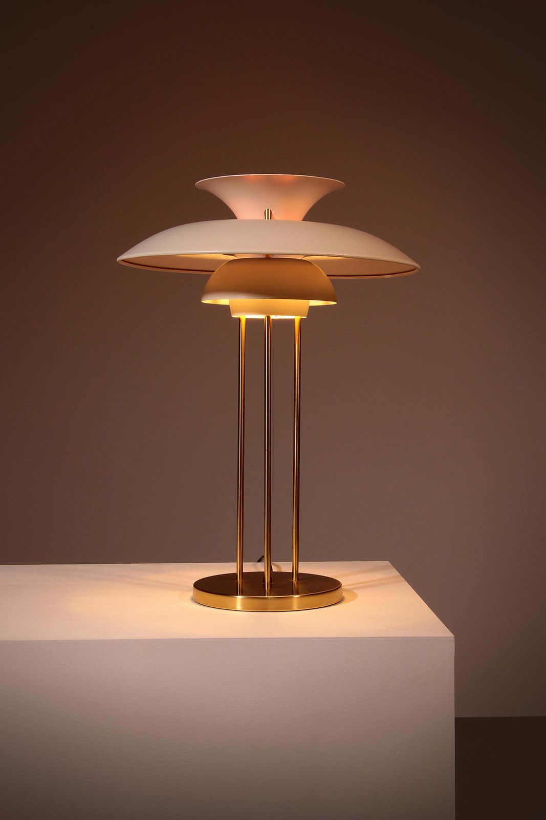 Rare Ph 5 Mid Century Modern Table Lamp By Poul Henningsen For Louis Poulsen photo furniture