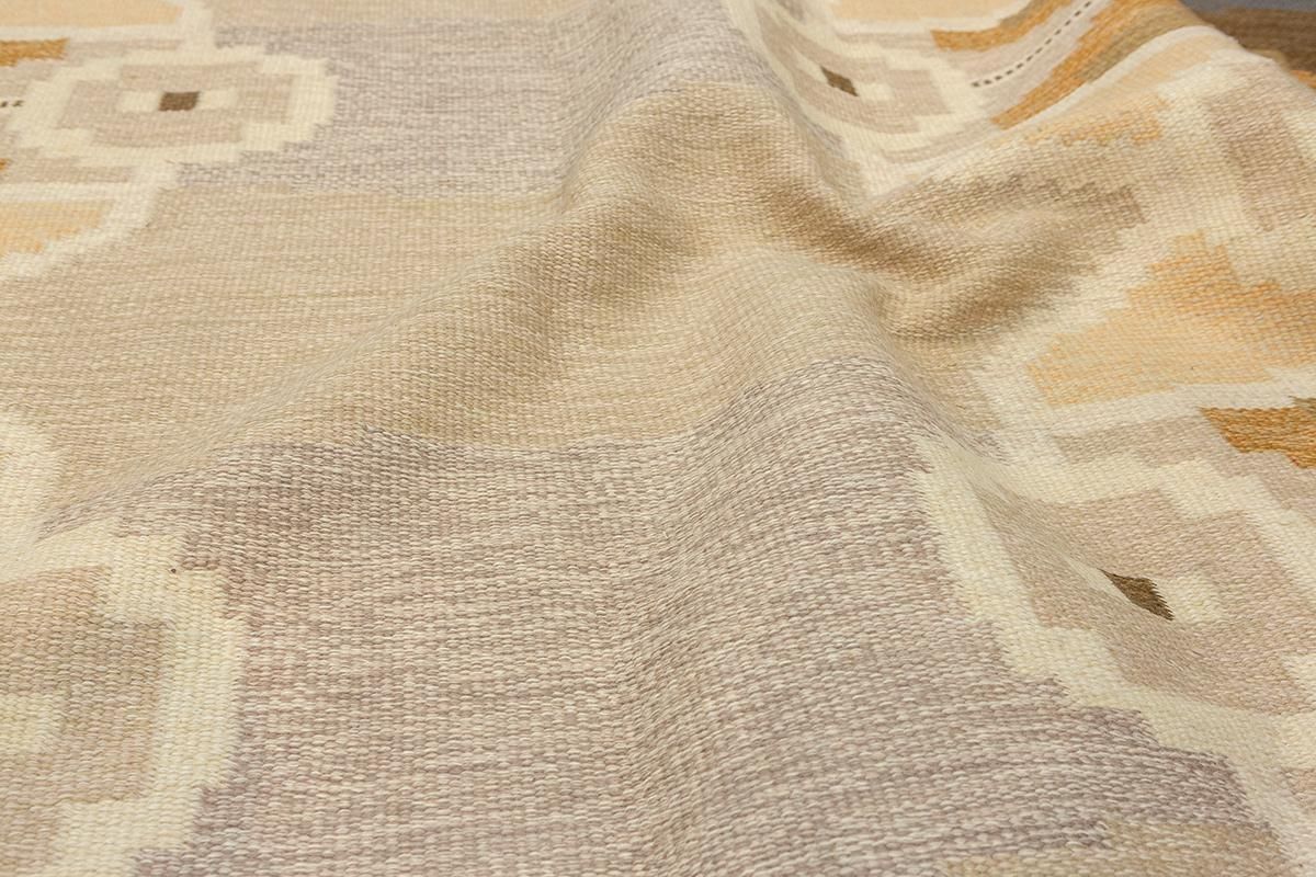 photo furniture Scandinavian Rug Rollakan