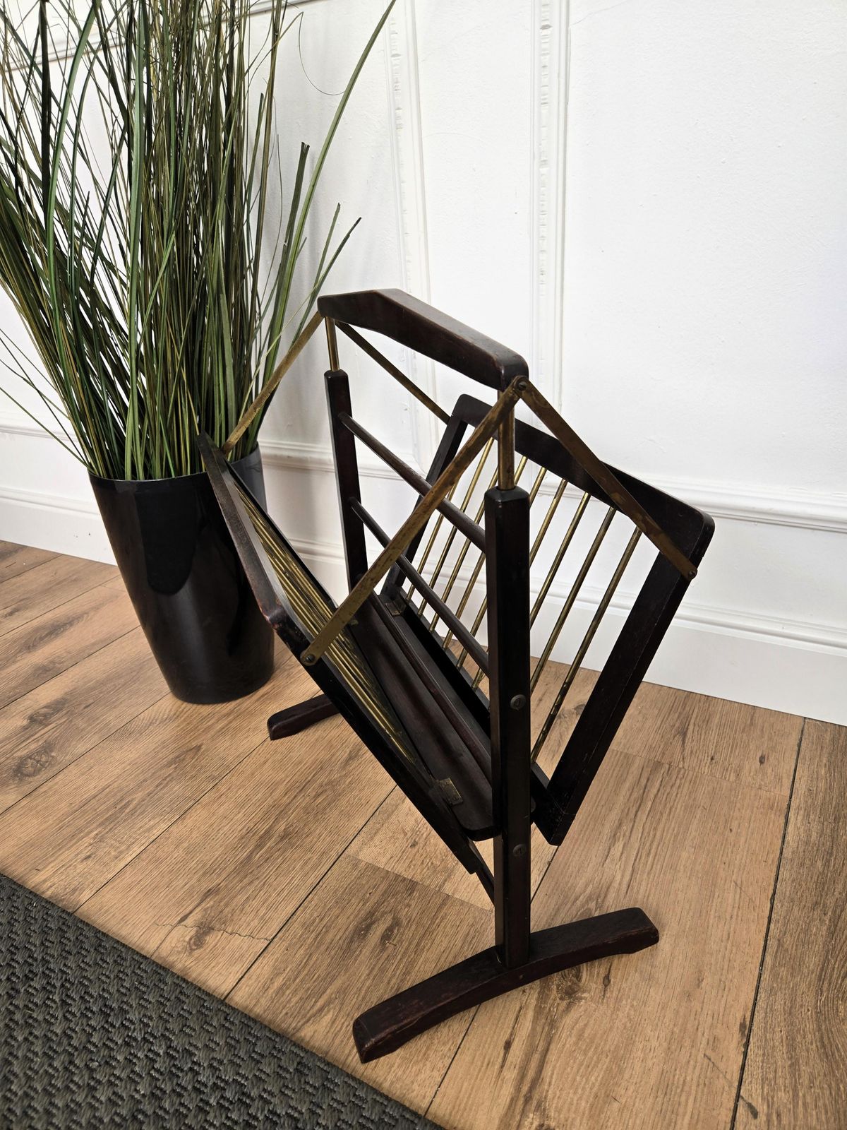 1960s Italian Mid Century Brass & Wood Folding Folio Stand Magazine Rack photo vintage