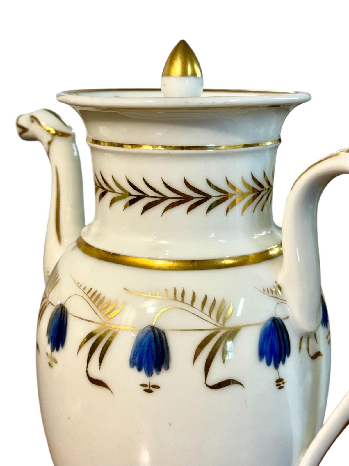Early 19th Century Paris Porcelain Coffee Pot With Gilding & Blue Florals photo vinterior