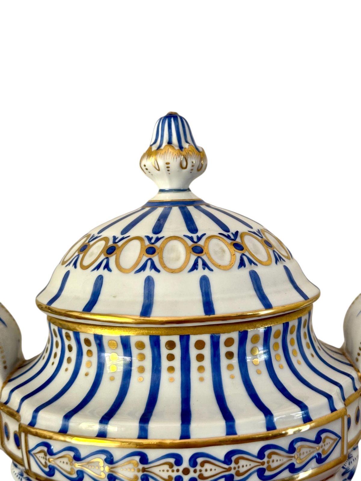 19th Century Paris Porcelain Lidded Urn With Blue, Gold & Sepia Decoration photo vinterior