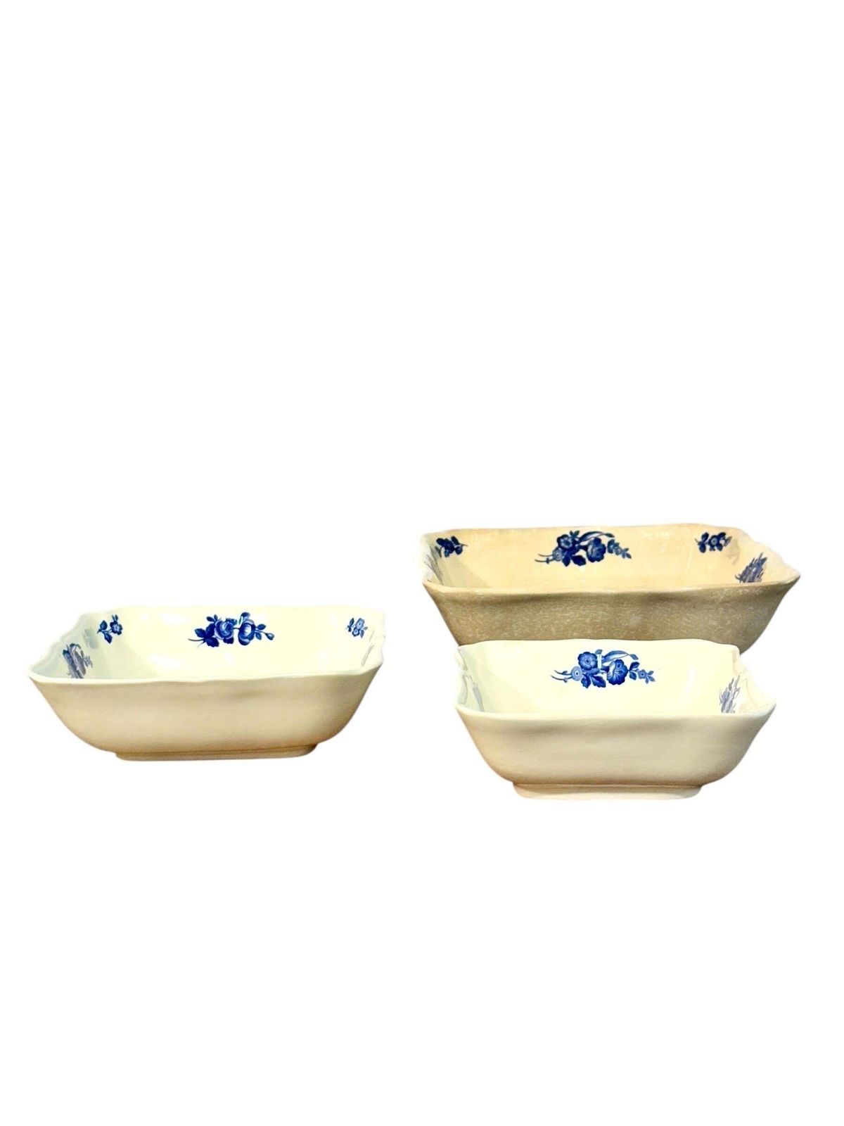 photo vinterior Villeroy & Boch Blue And White Faience Dinnerware Service, 29 Pieces