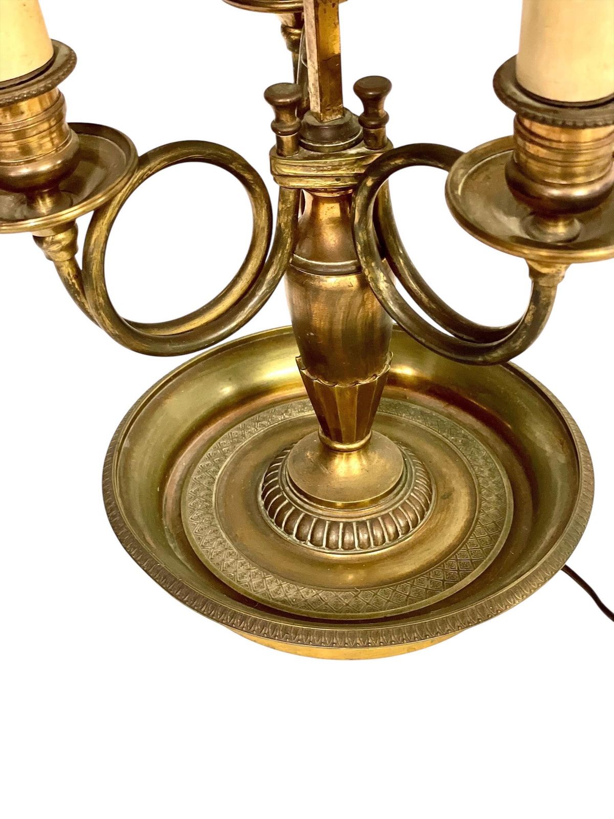 19th Century Bouillotte Lamp With Green Tole Shade And Bronze Base photo 1134.0