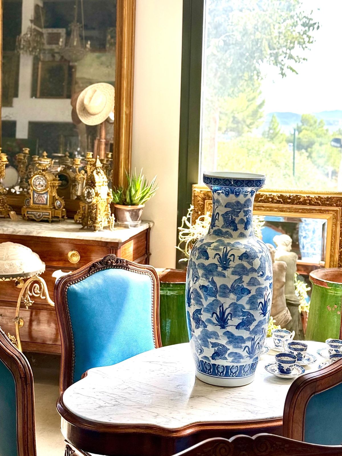 photo furniture Large Chinese Blue And White Porcelain Vase With Koi Fish Motif