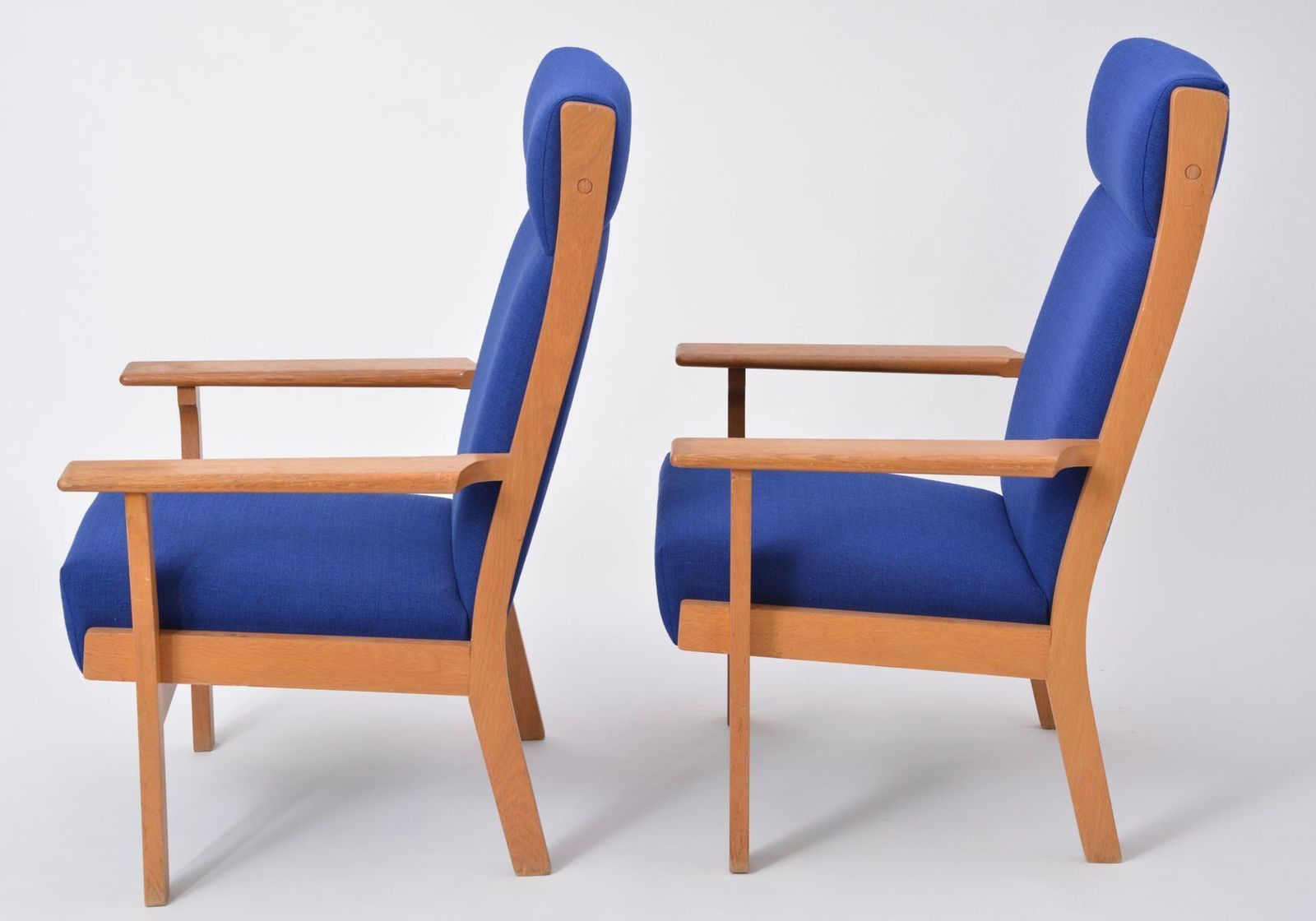 Danish Oak Armchairs By Hans J. Wegner For Getama, 1970s photo buy