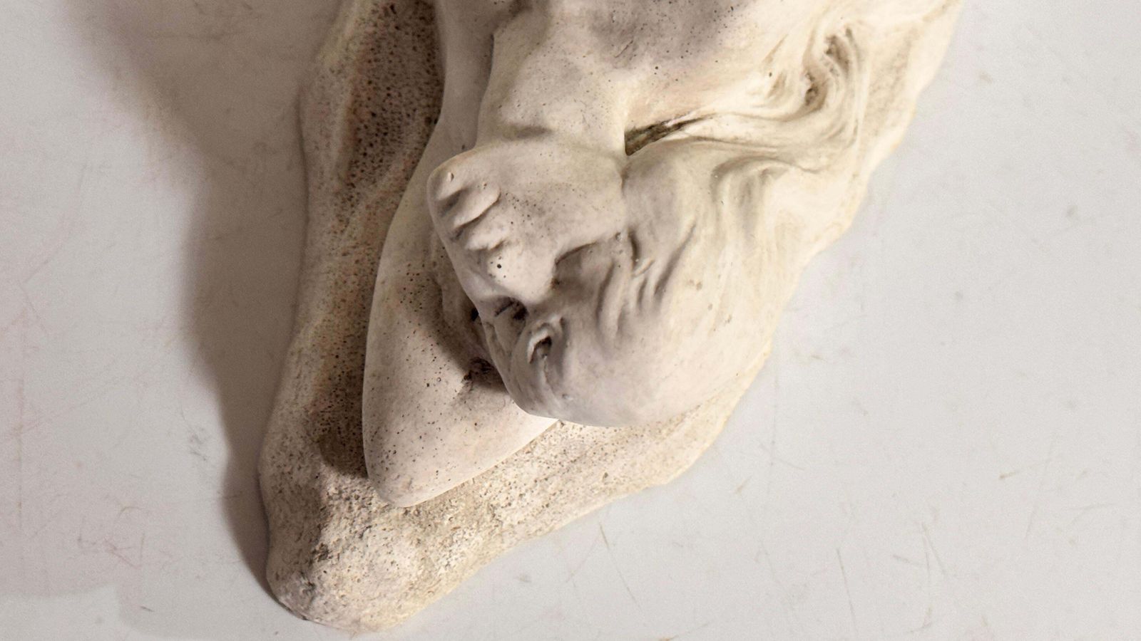 1940s French Art Deco Plaster Sculpture – Seated Woman On Plinth photo vintage