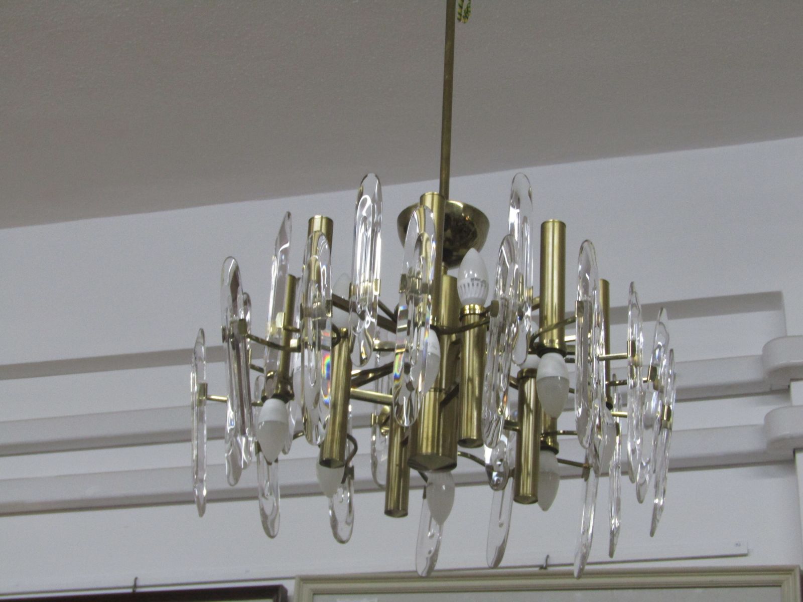 Chandelier Brass And Cristal Of Gaetano Sciolari photo for sale