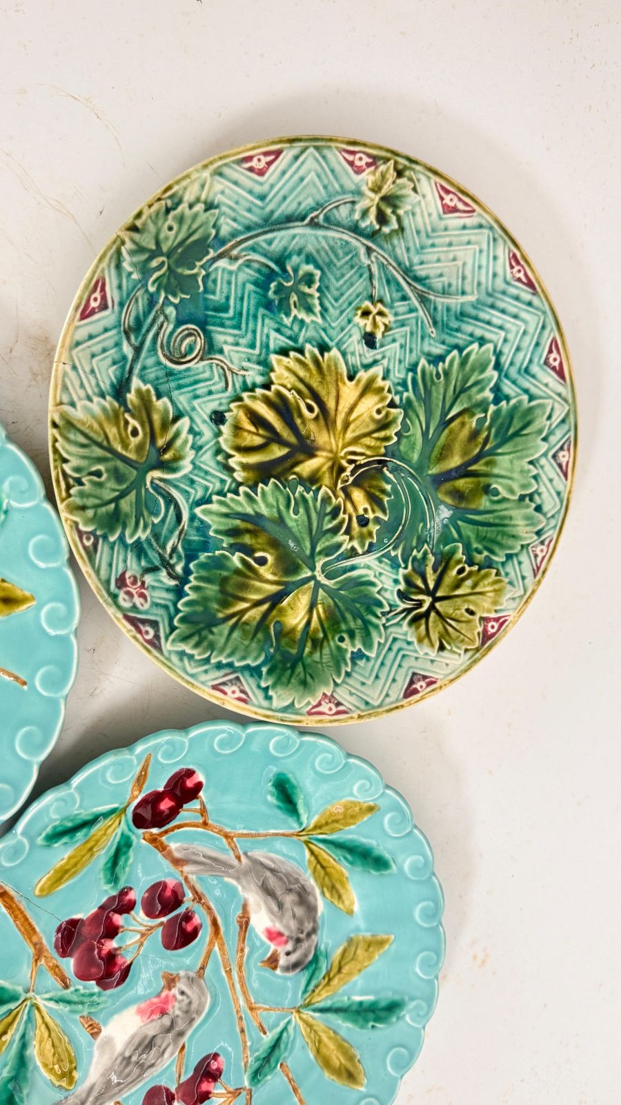 Set Of Three 19th Century French Majolica Plates – Birds, Vegetation & Fruits photo vinterior
