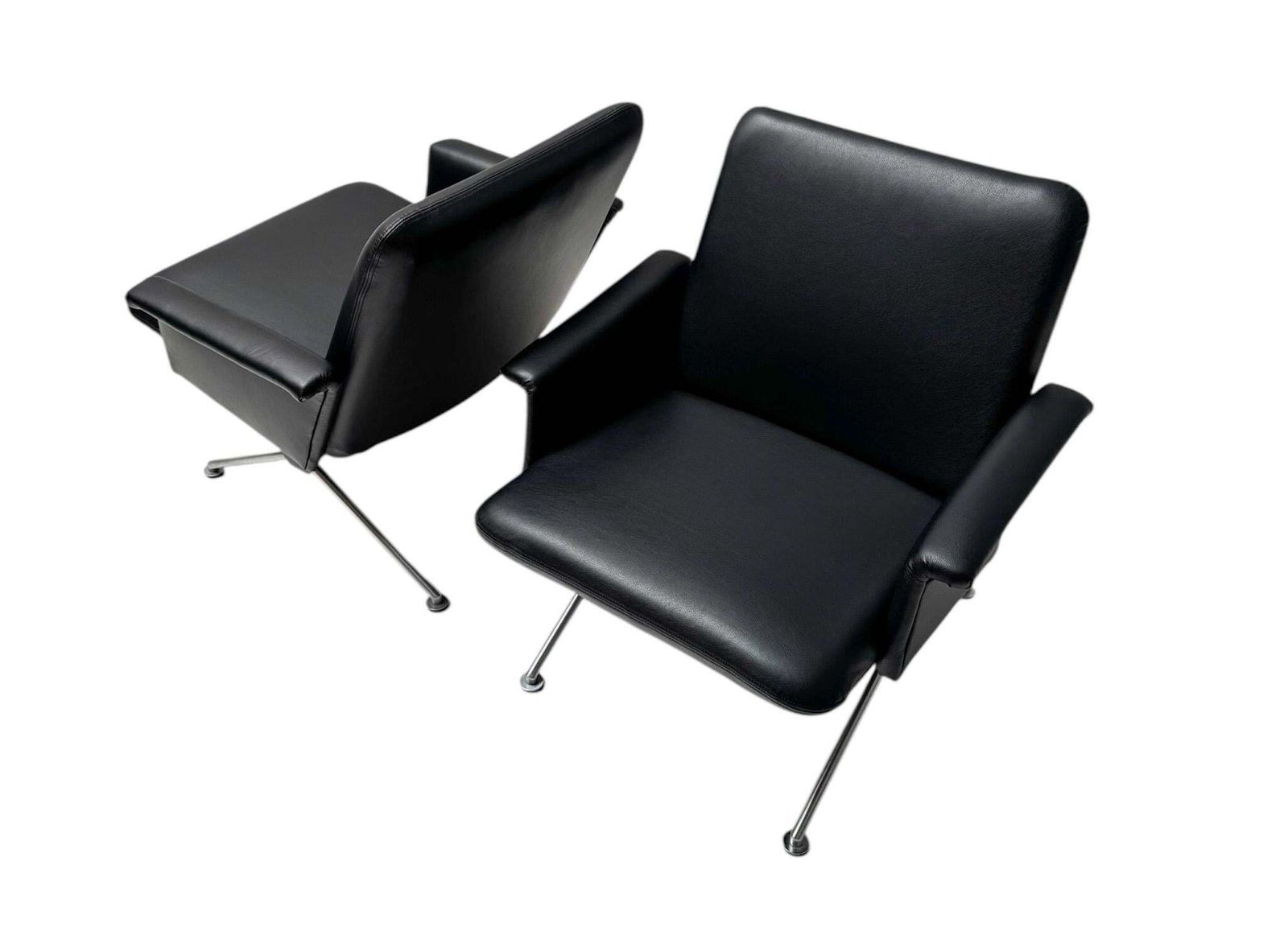 photo for sale Mid Century Modern Lounge Chairs No. 1432 By Andre Cordemeijer For Gispen, 1961