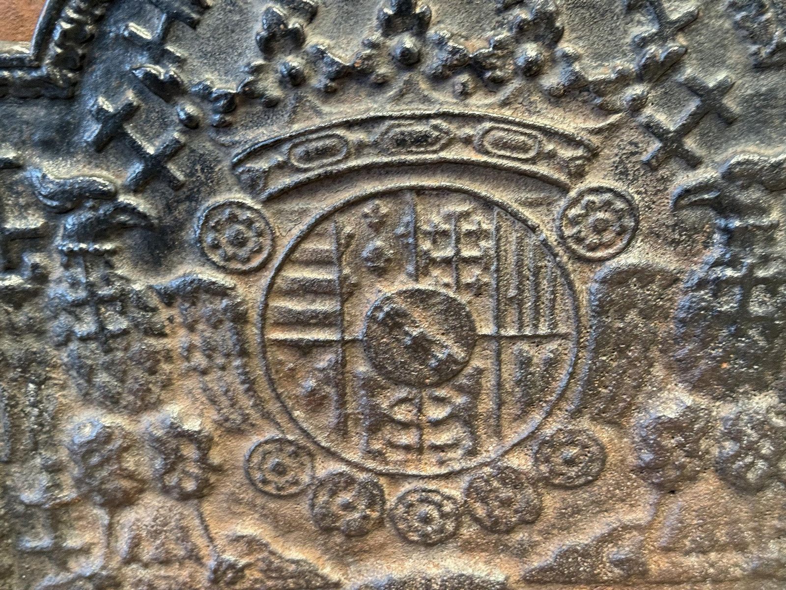 Home Fixtures 20th Century 'Arms Of Loraine' Fireback / Backsplash, Louis XIV Style photo