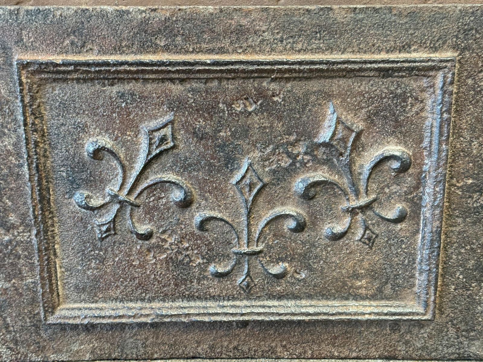 Home Fixtures French Louis XV 'Fleur De Lys' Fireback / Backsplash, 18th Century Period photo