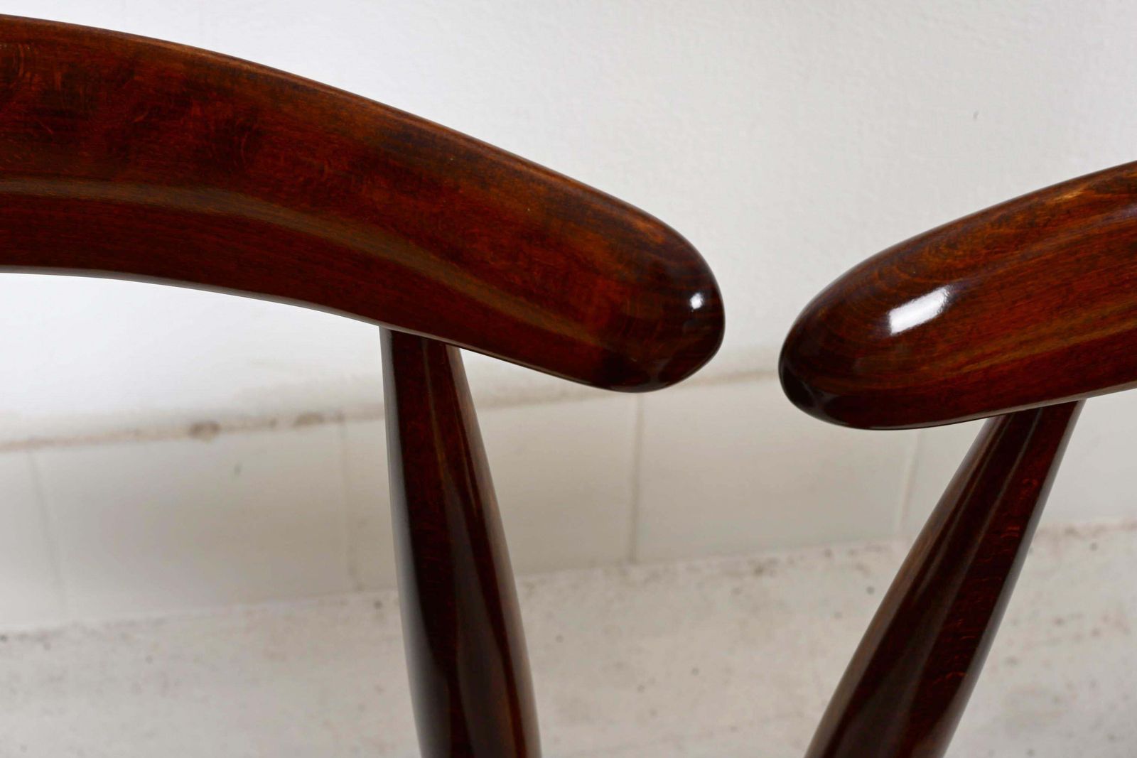 photo vinterior Pair Of Hans J. Wegner Chair Fh 4103 Heart Chair